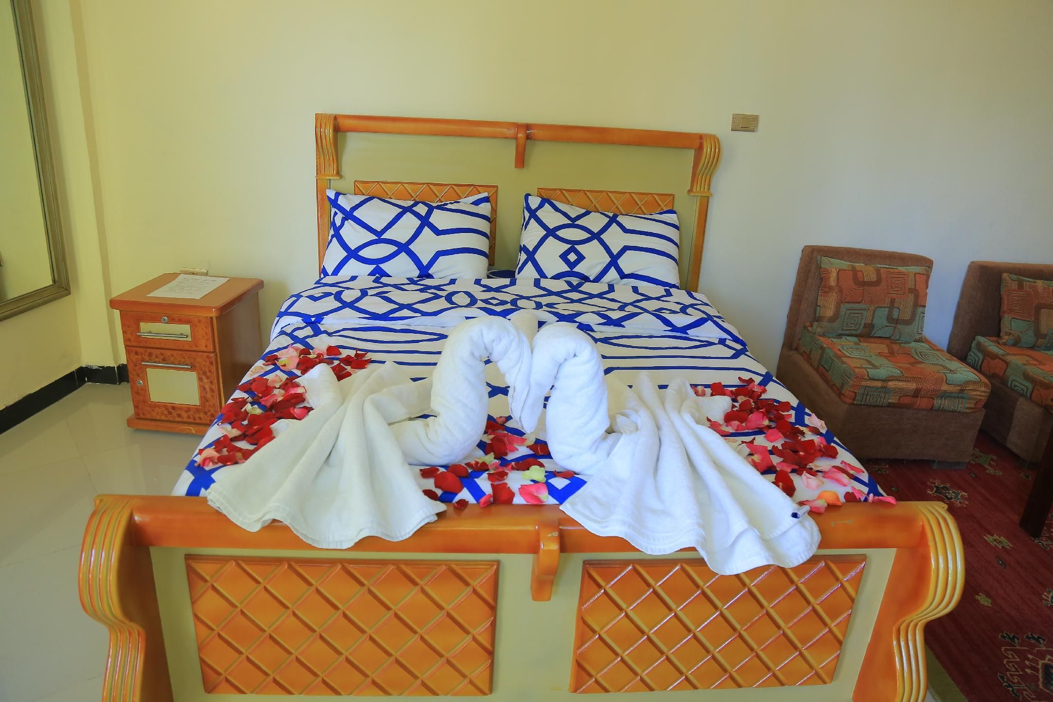 Deluxe Room with Shower