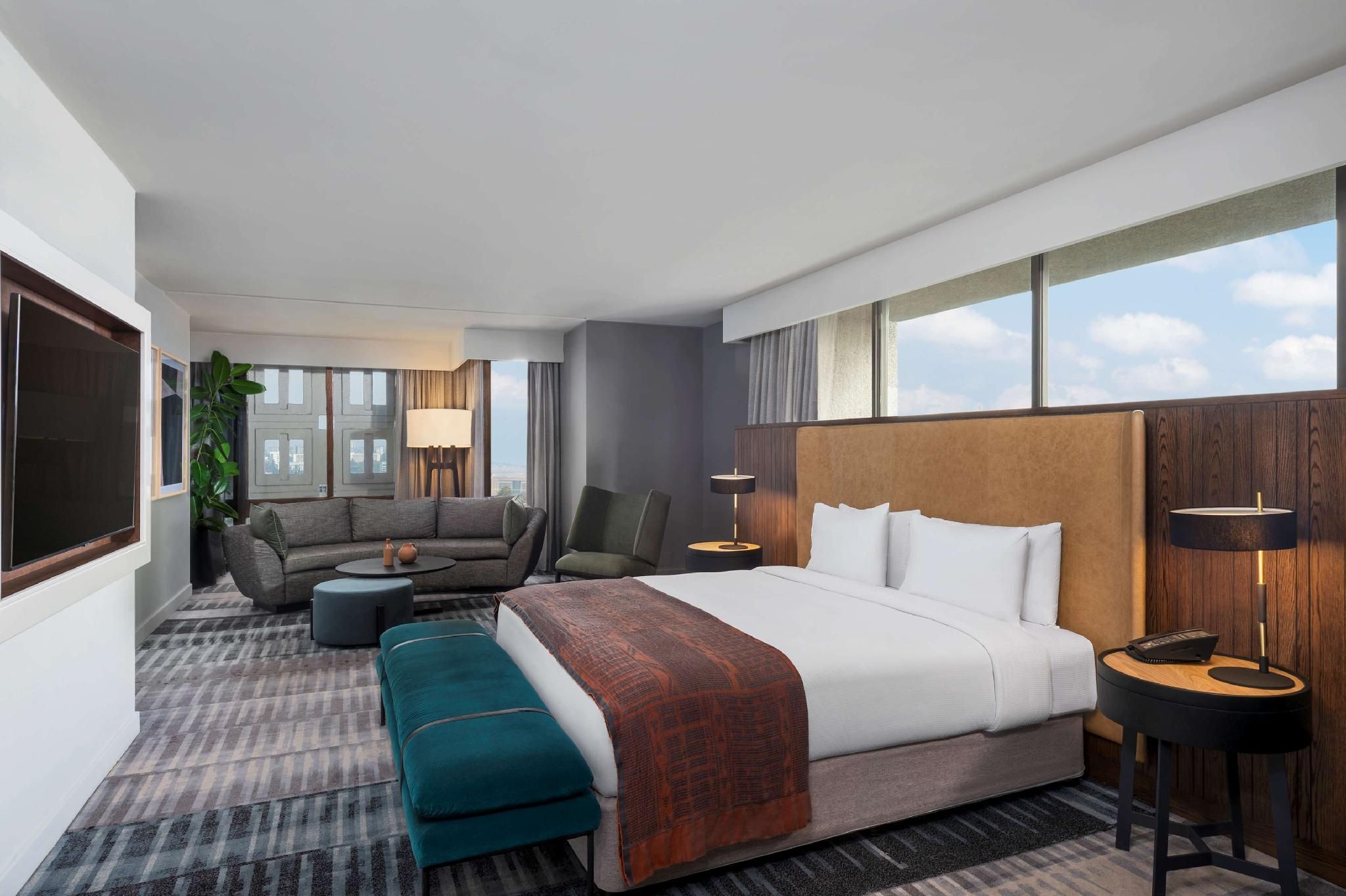 Three Bedroom Presidential Suite