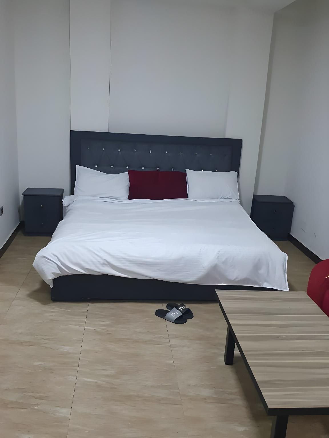 Rendezvous Hotel Standard Room 3