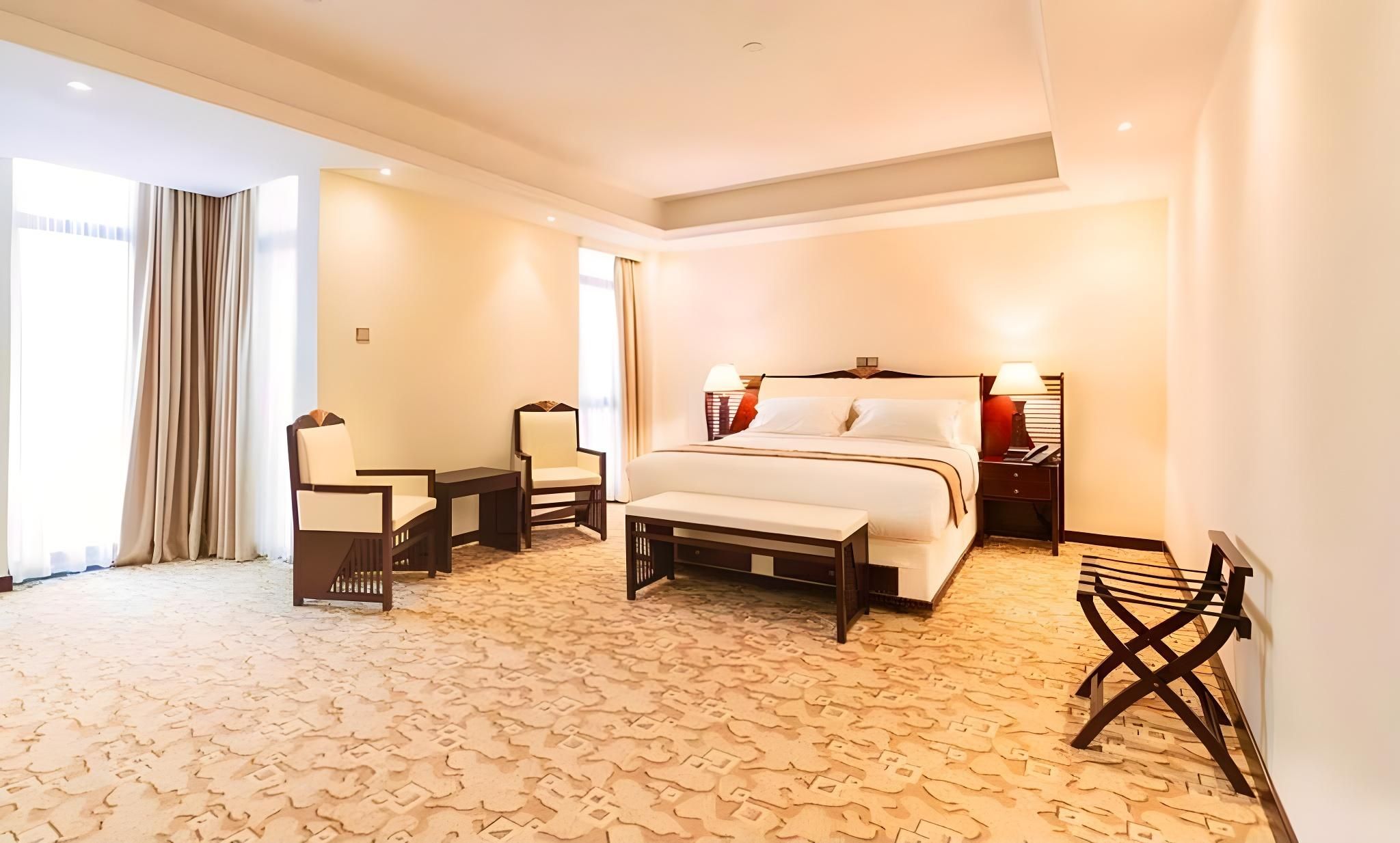 Deluxe Room with Balcony