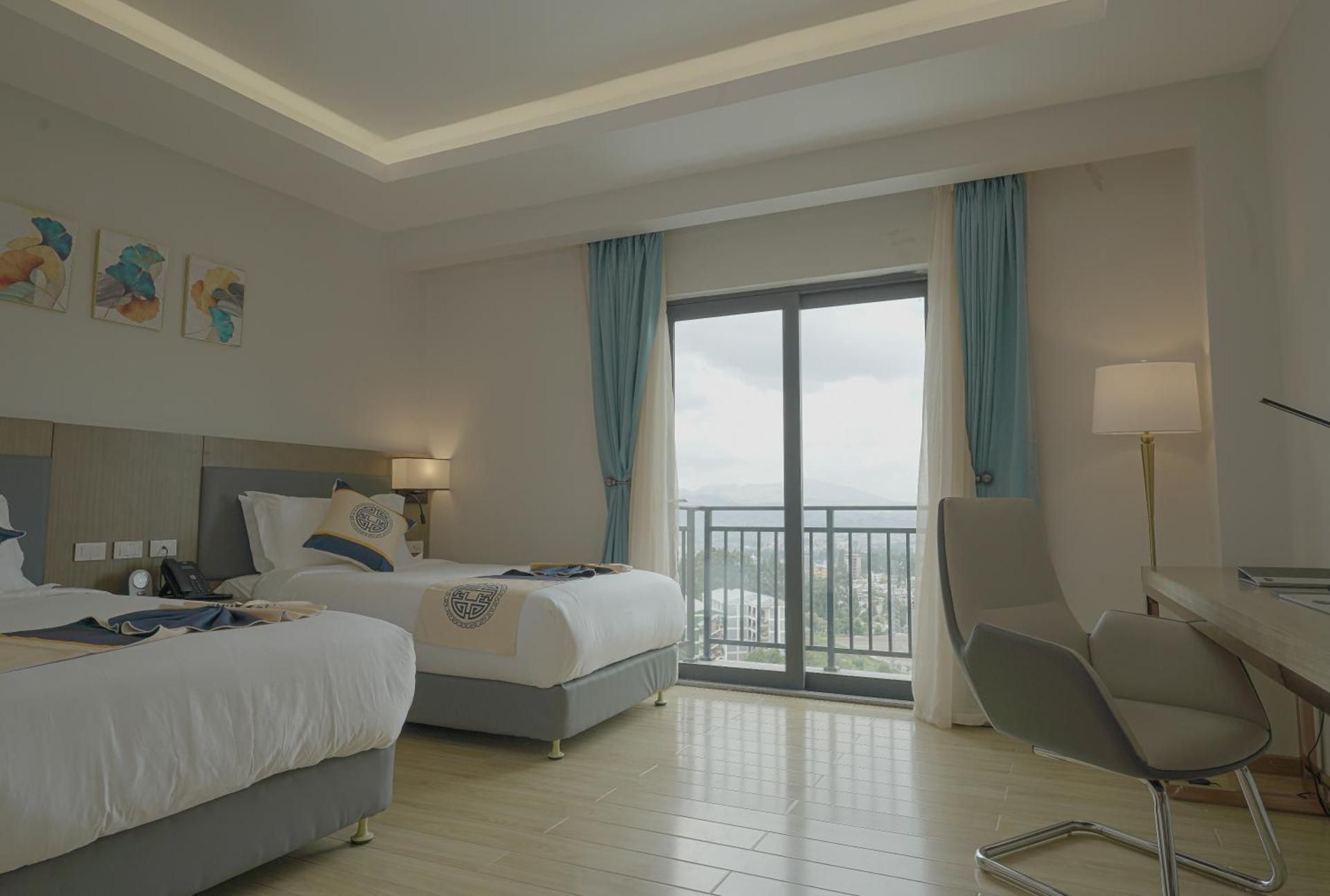 Stay Easy Plus Hotel Standard Room 2