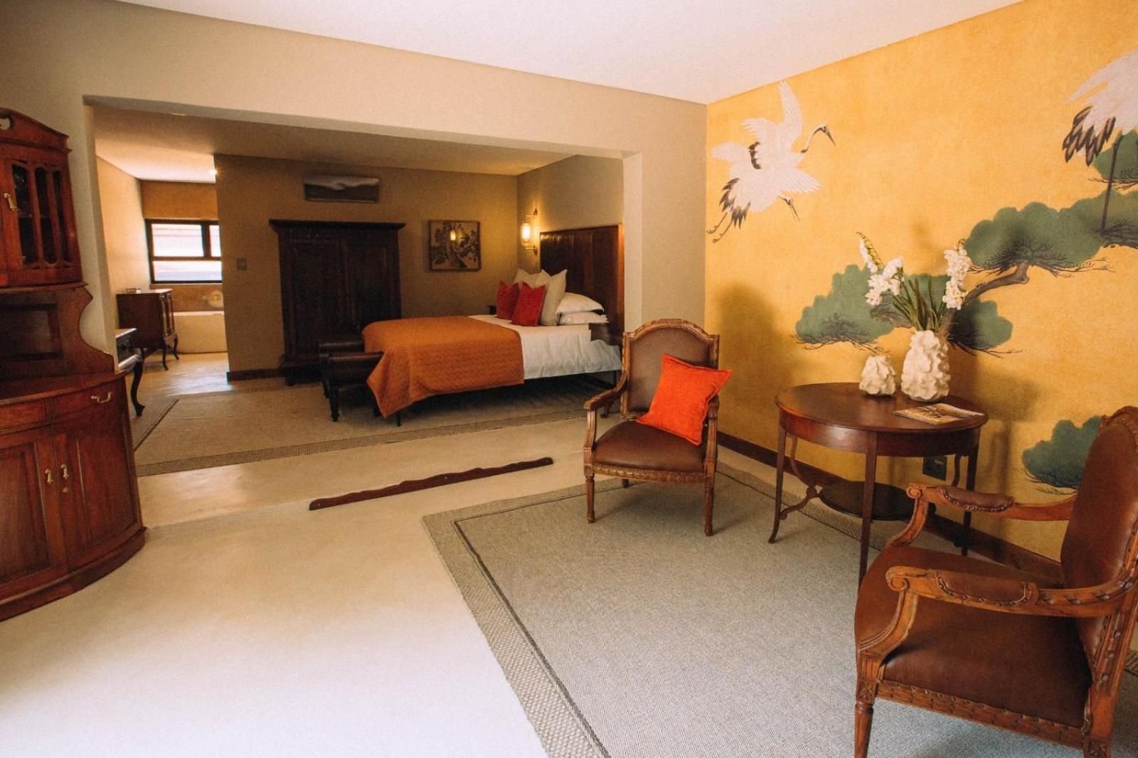 Boutique Luxury Room 10