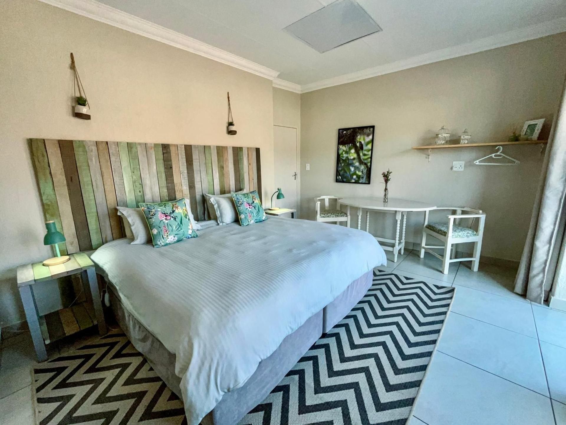Double Room with Private Bathroom