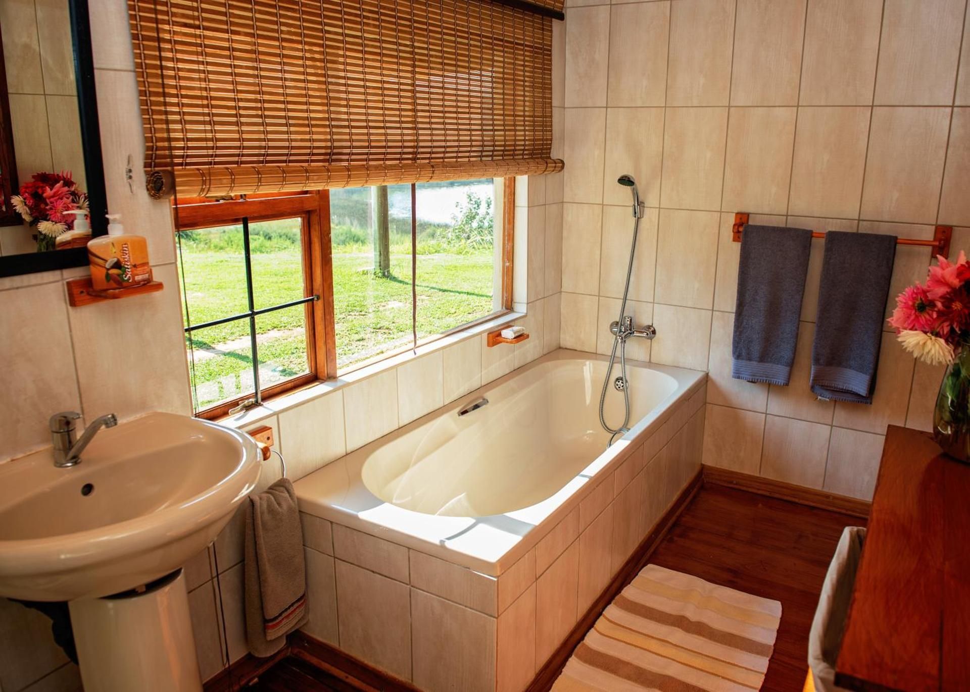 Honeymoon Cabin