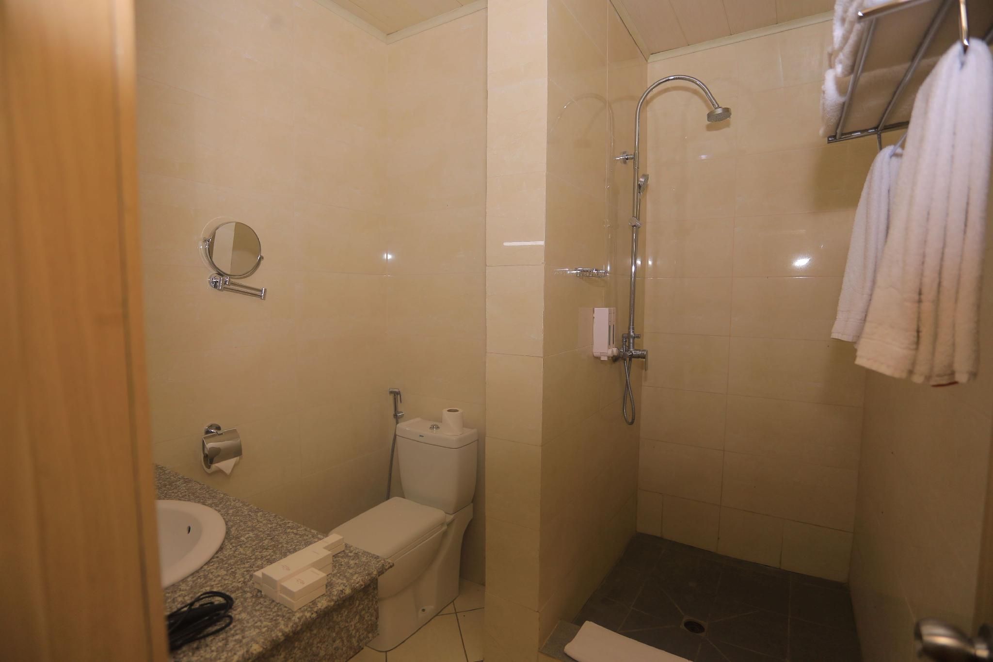 Haile Resort Arbaminch Lake View Queen Room 3