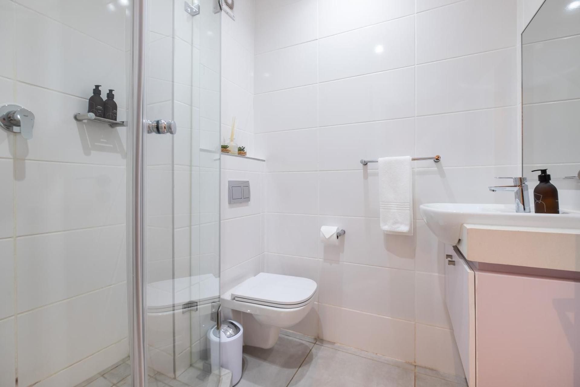 Two-Bedroom Deluxe Apartment