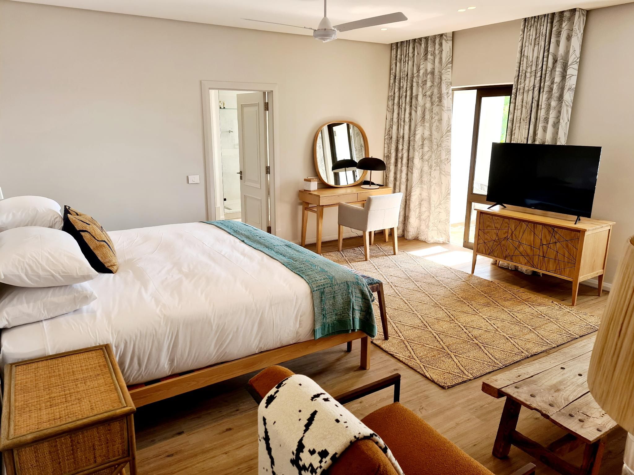 Courtyard Suite