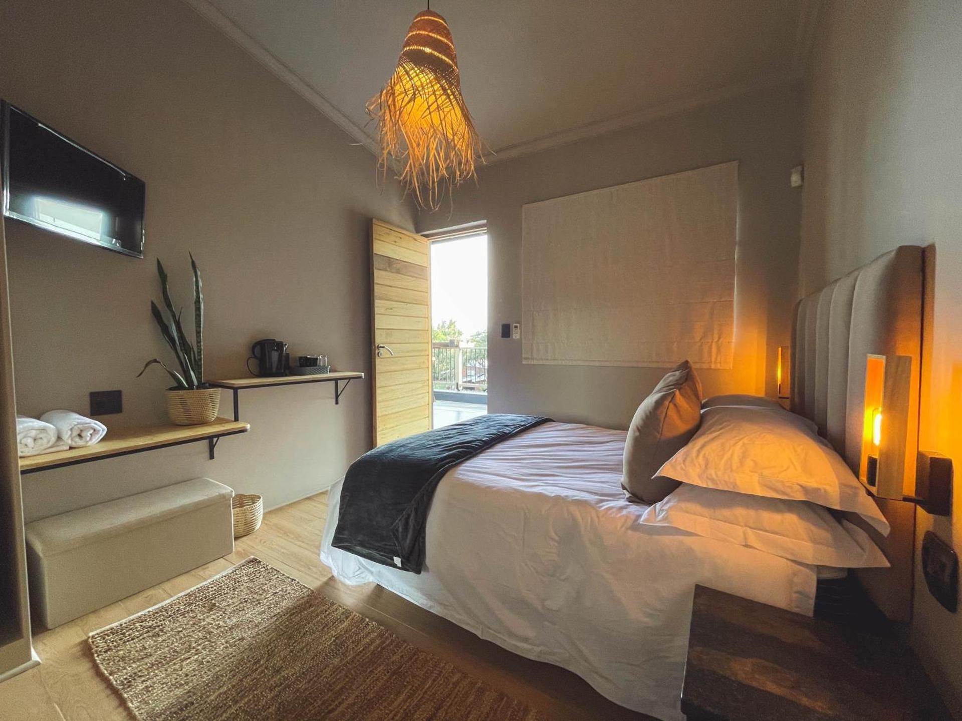  Double Room - Balcony Interleading 6