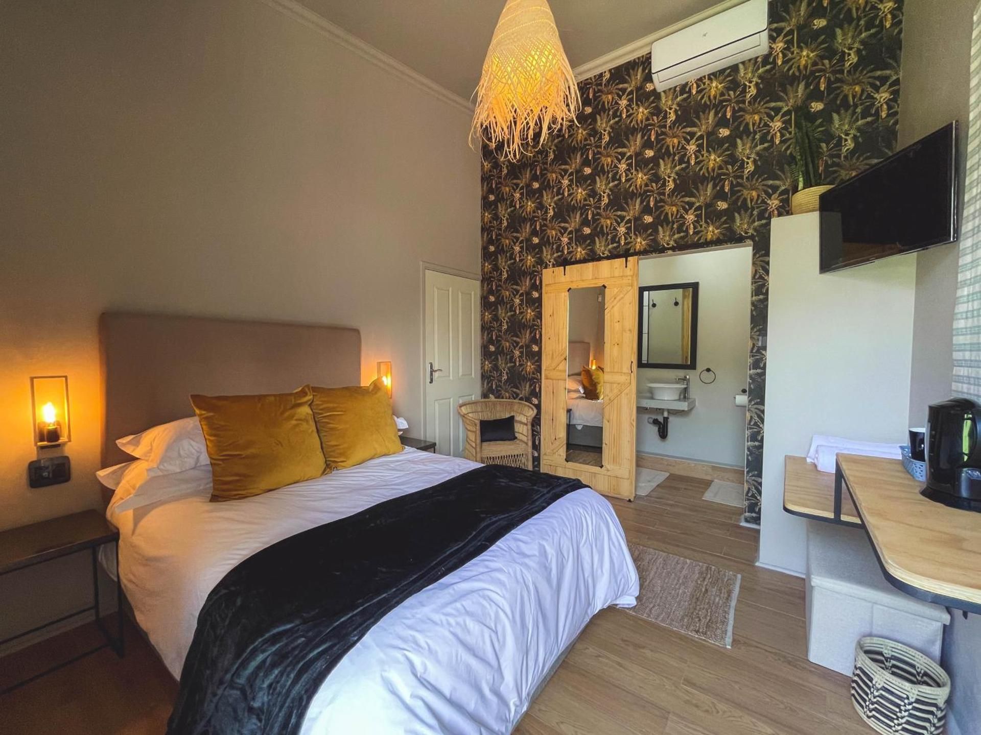  Double Room - Balcony Interleading 12