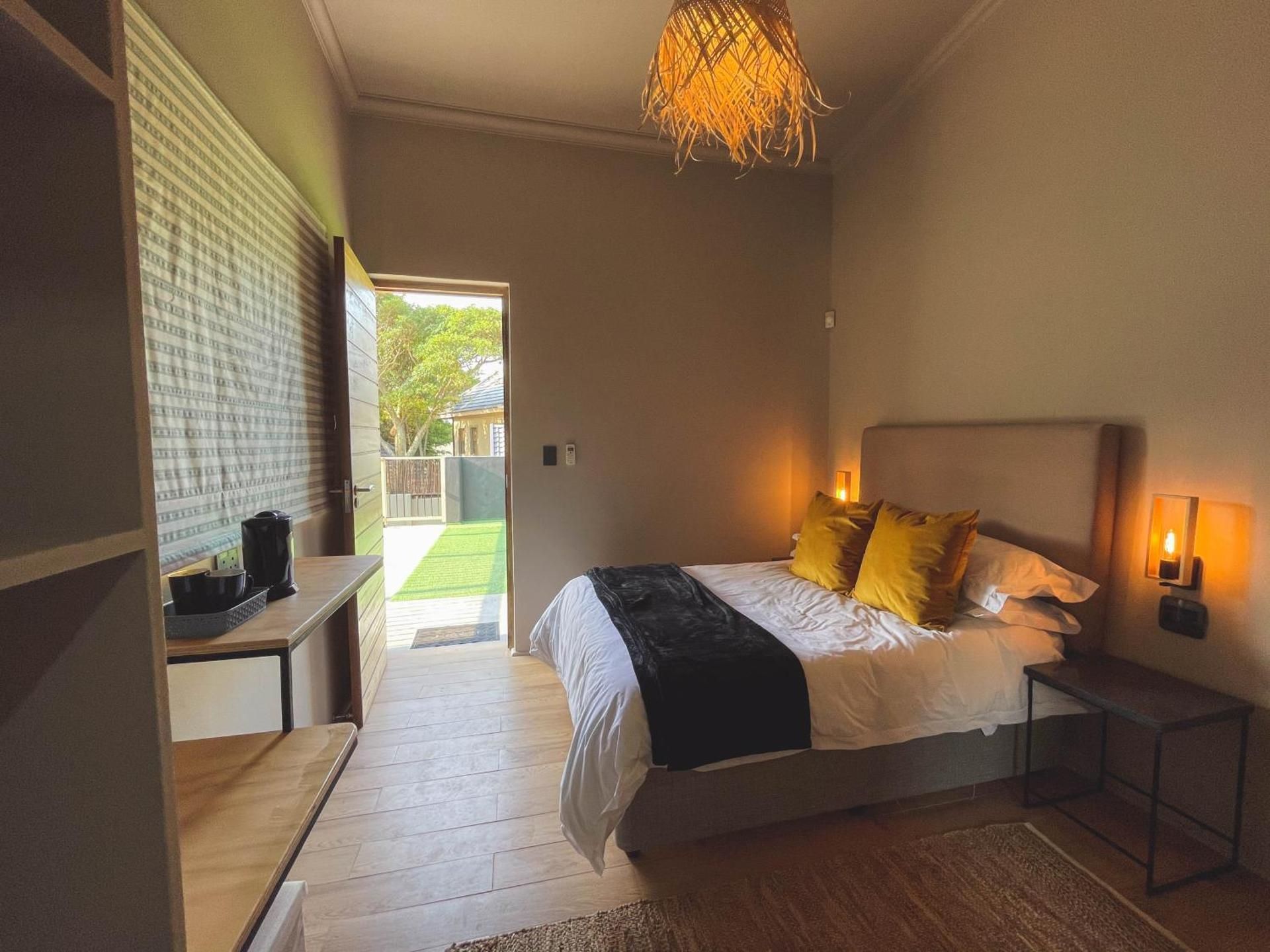  Double Room - Balcony Interleading 12
