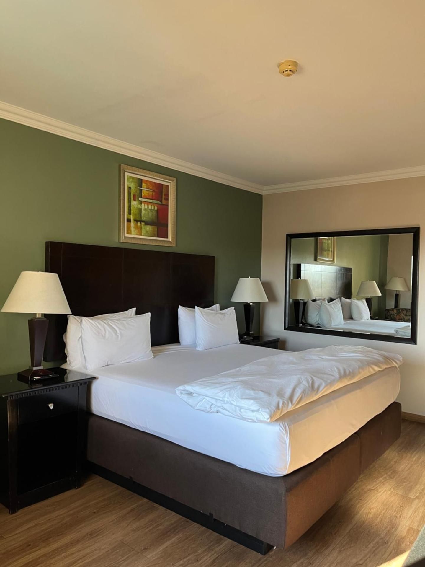 King Standard Room
