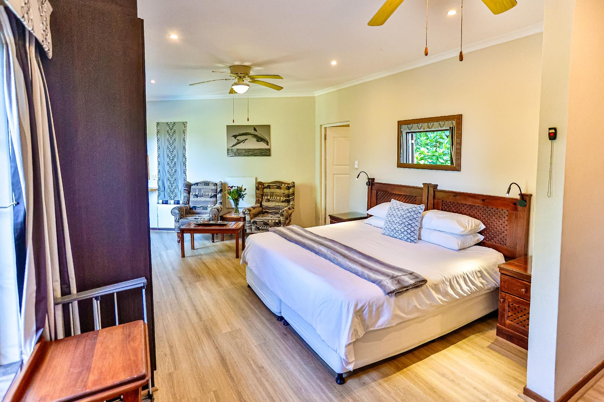 'The Dolphin Studio Suite'