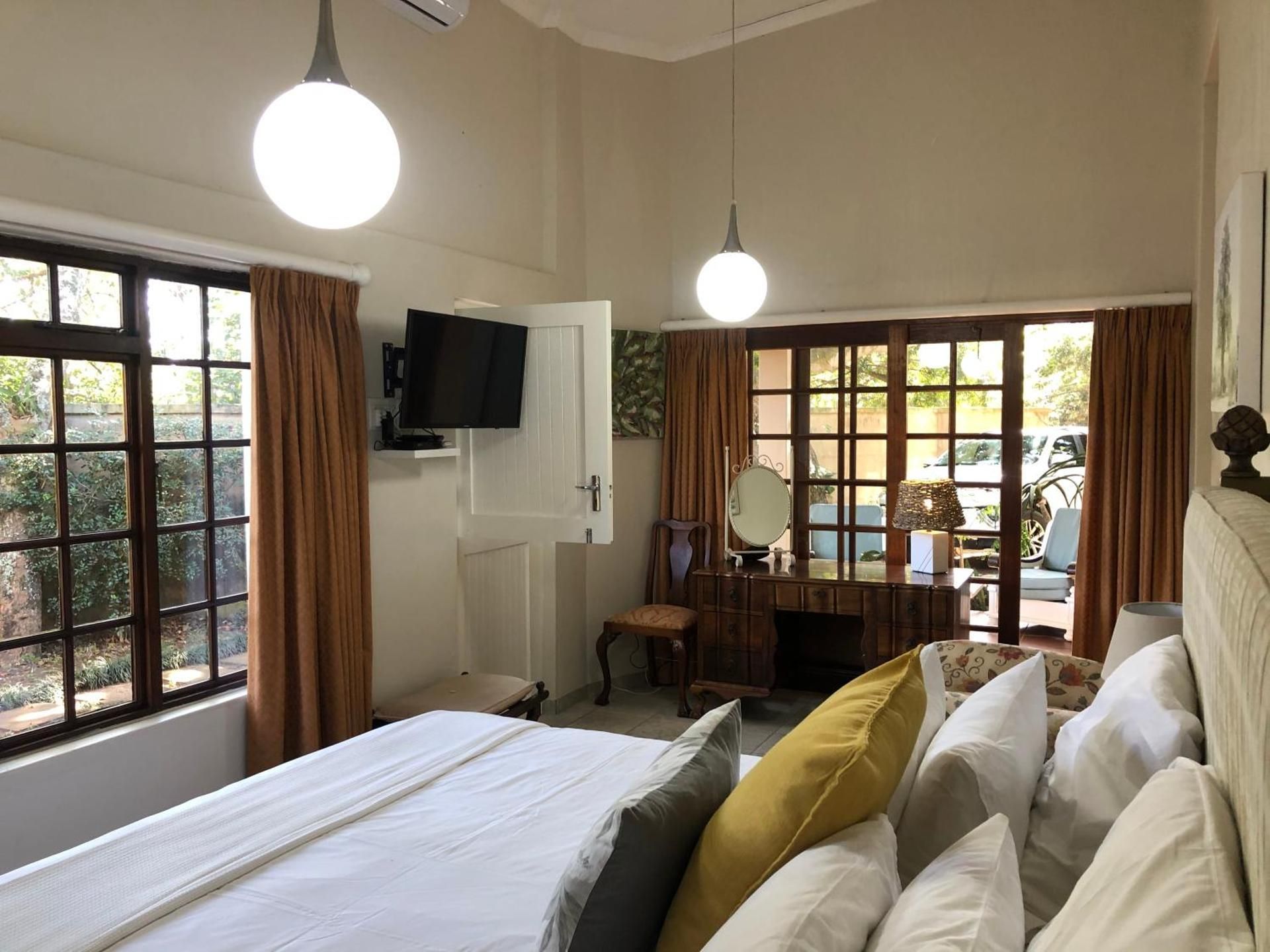 Deluxe King Suite