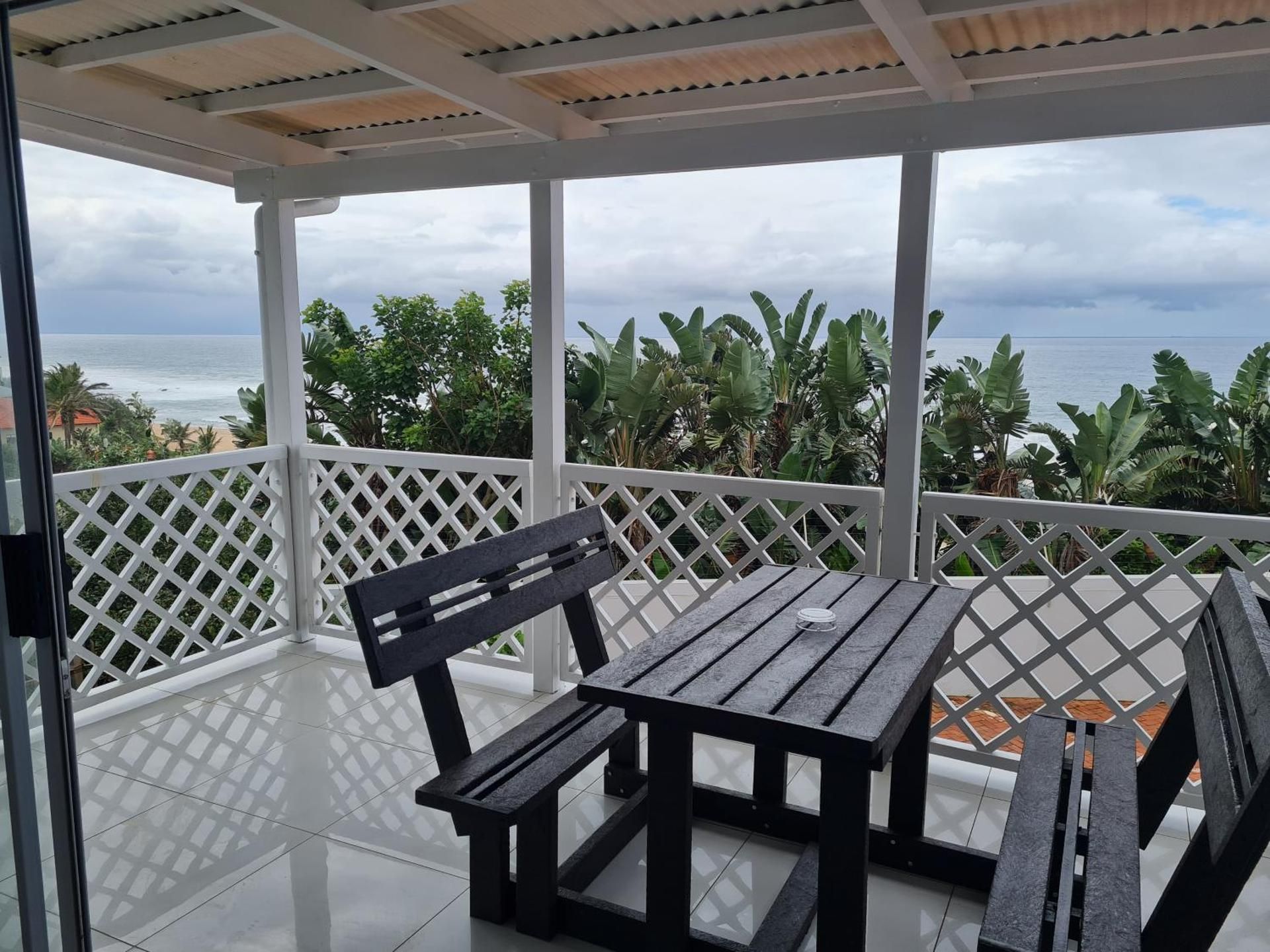 Deluxe Suite with Sea View