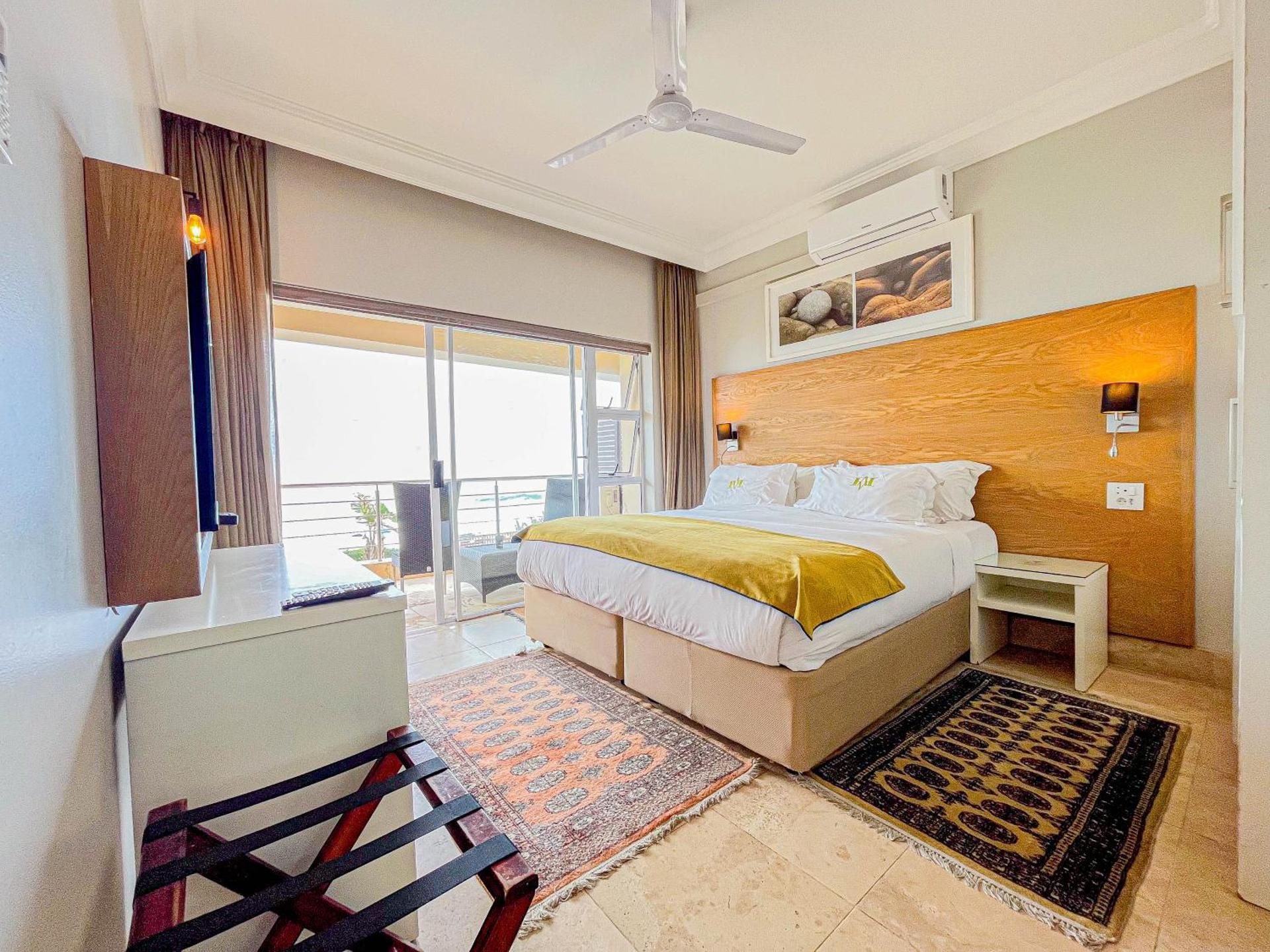 Luxury Double Room with Sea View