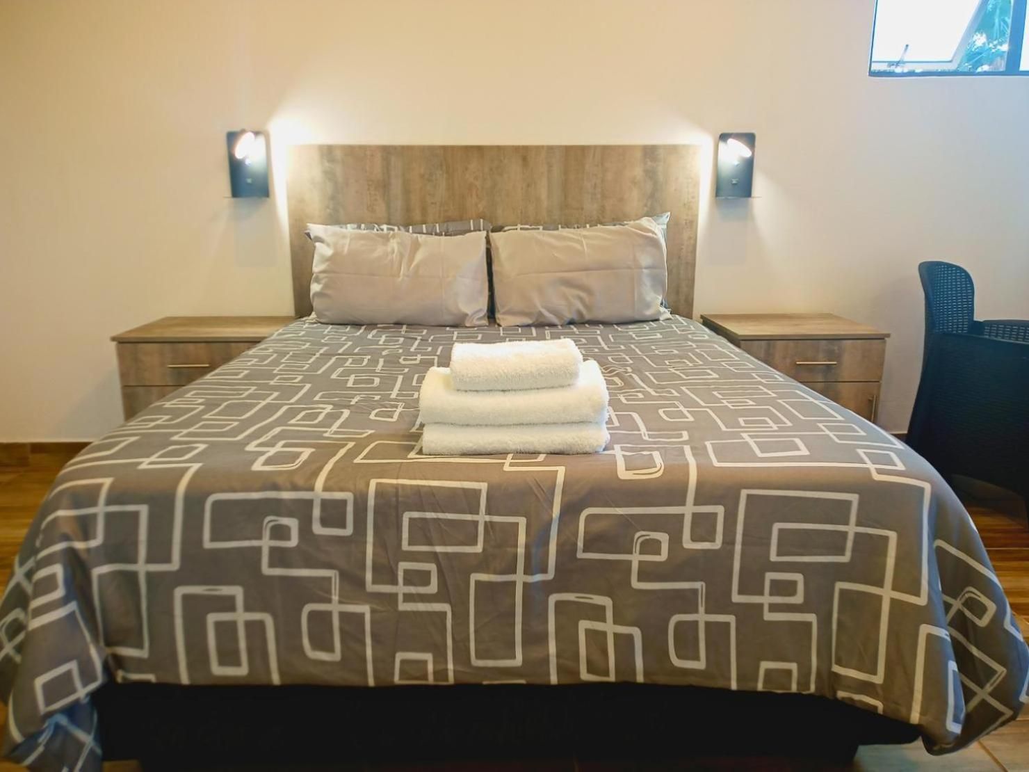 Double Room with Balcony and Sea View