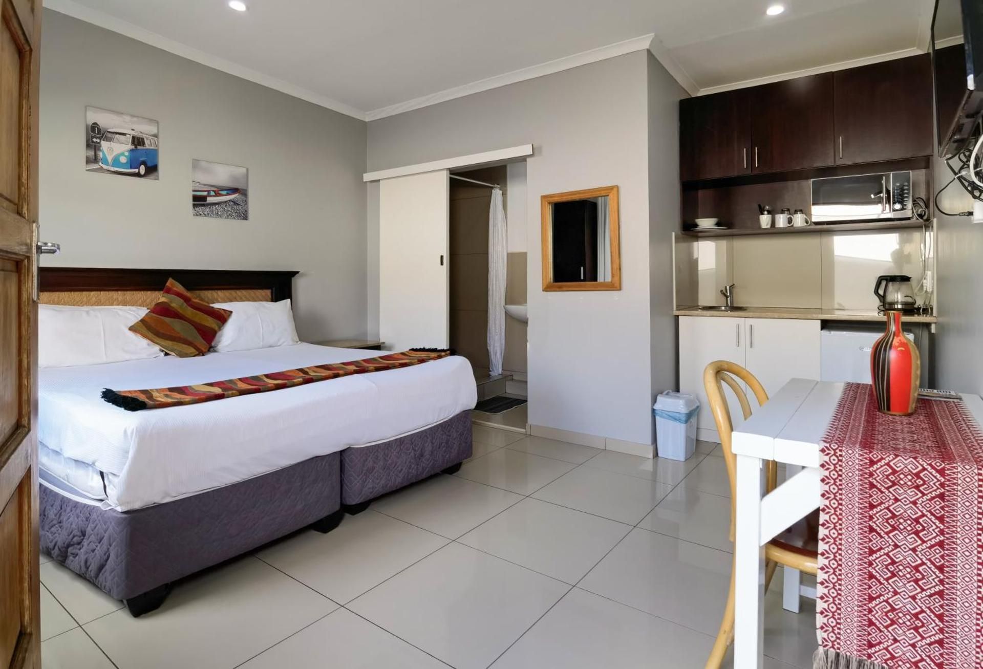Suite with Private Bathroom
