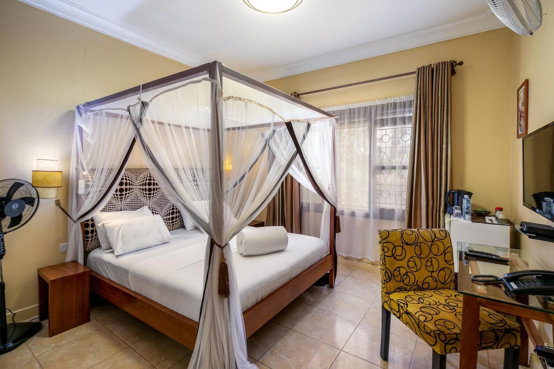 2 Friends Beach Hotel Standard Double Room