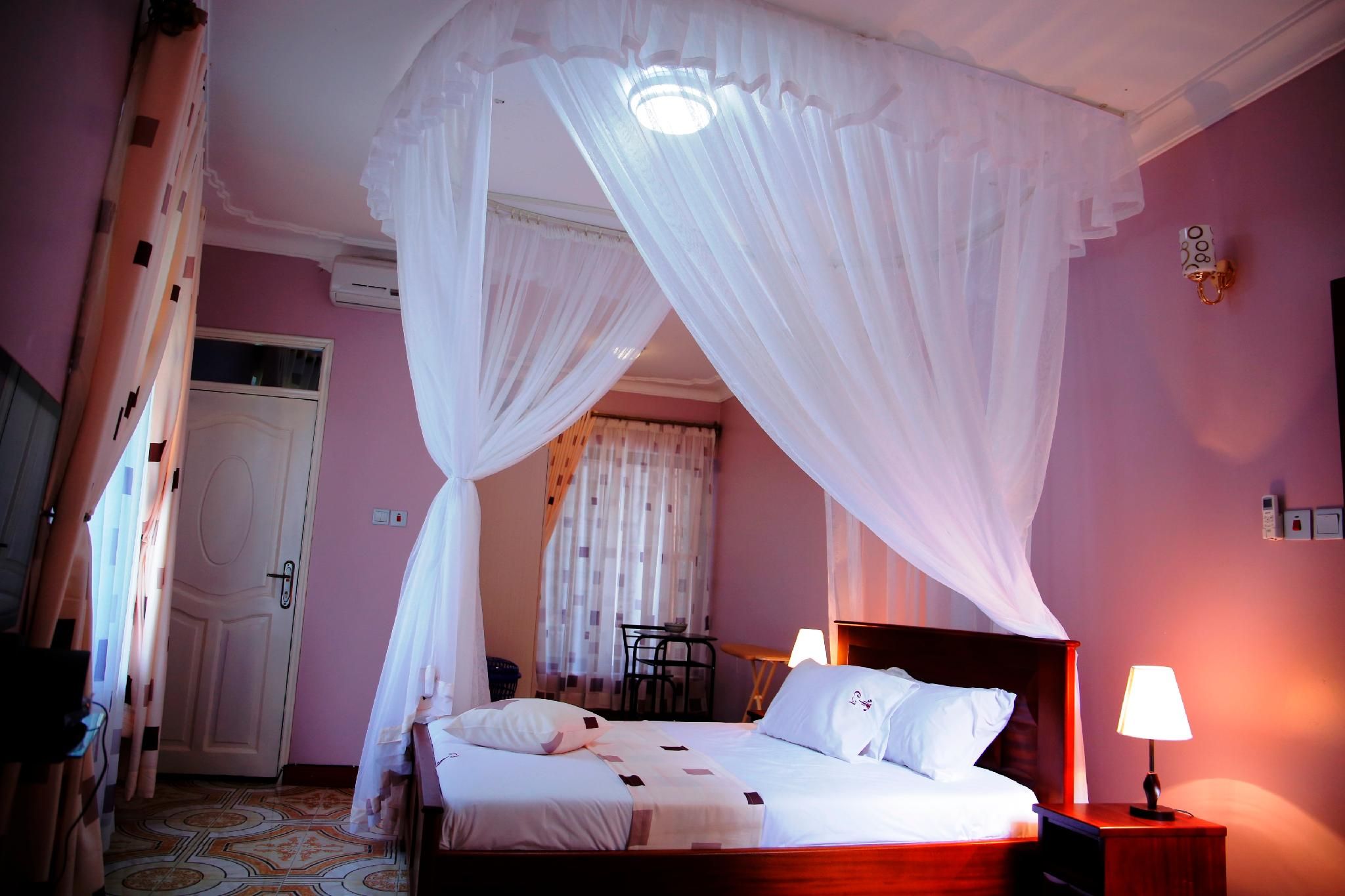 One Bedroom Apartment