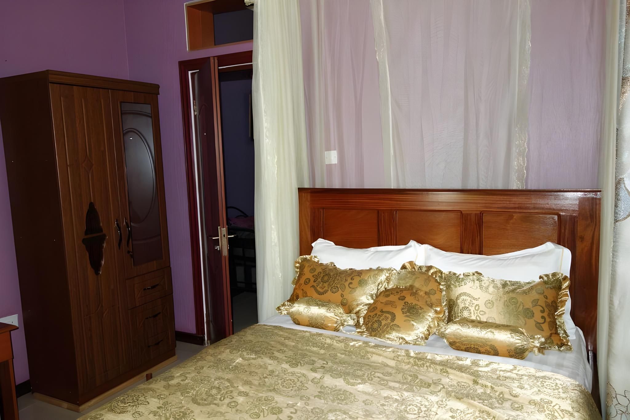 Impala Suites Hotel Family Room