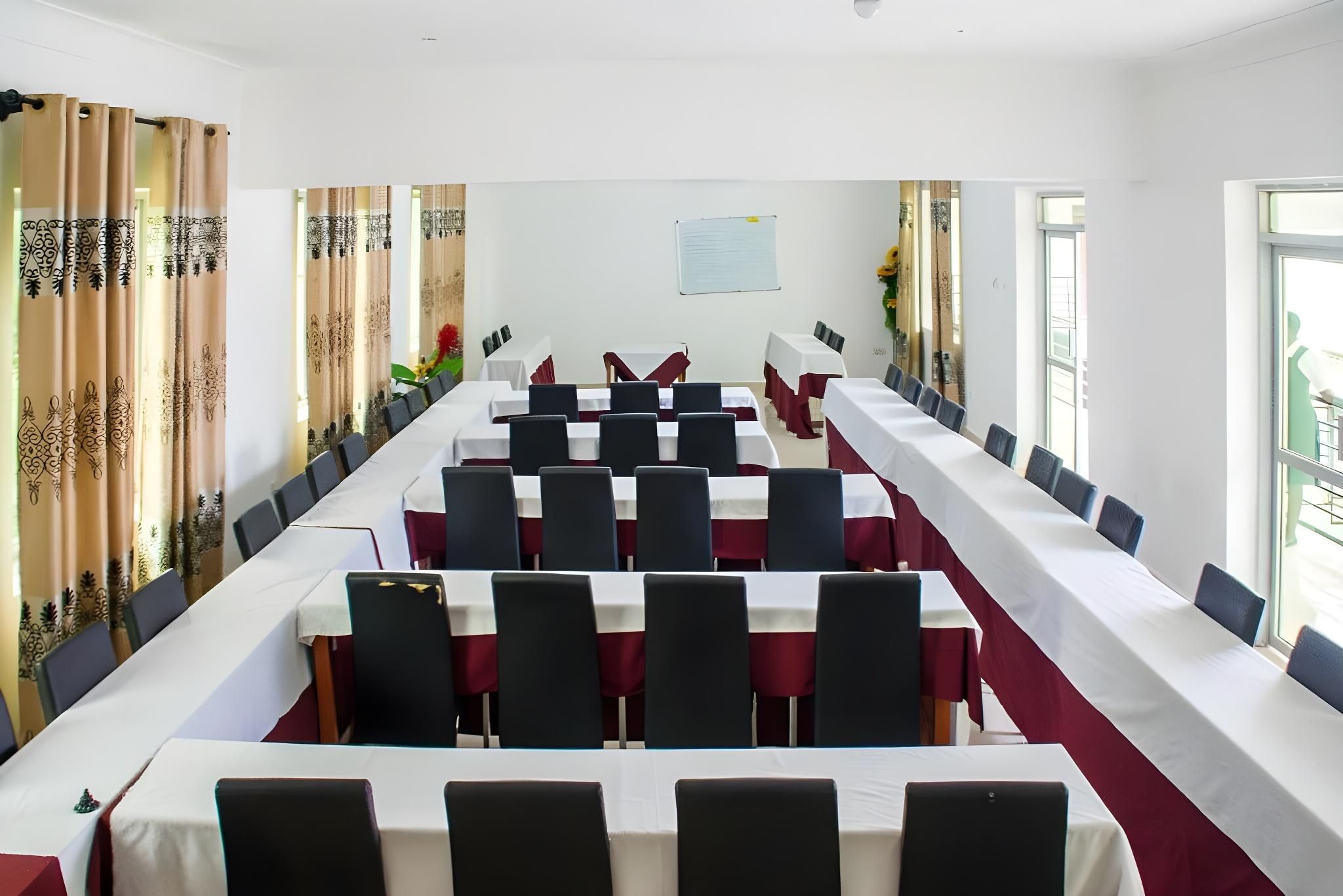 meeting room / ballrooms