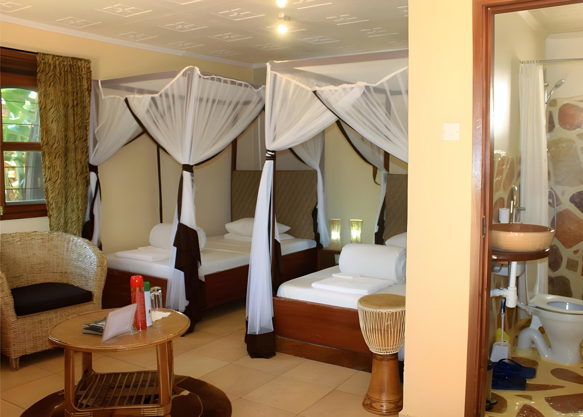 2 Friends Guest house Deluxe Twin Room with Pool View