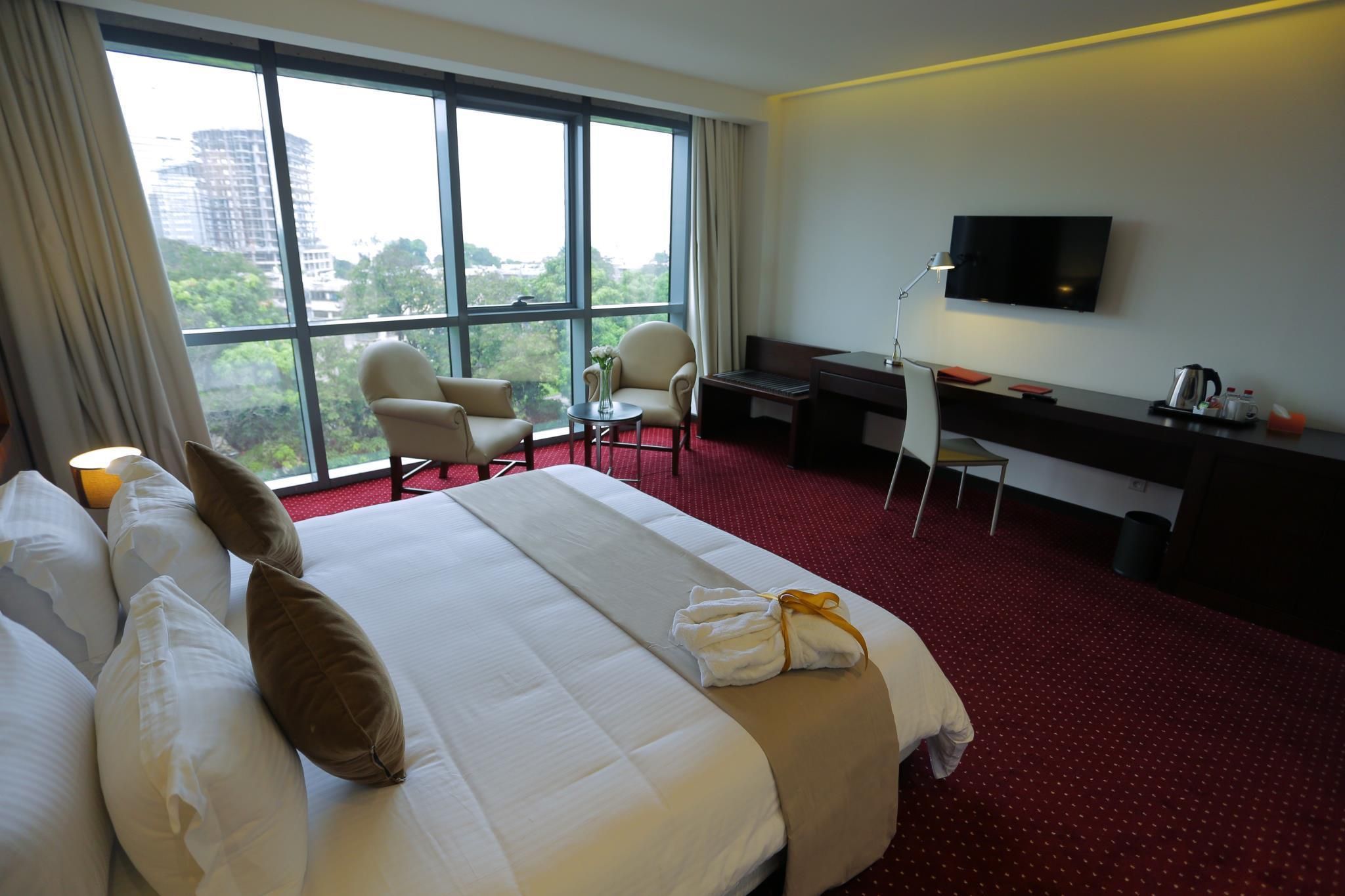 GHS Hotel Prestige Room 2