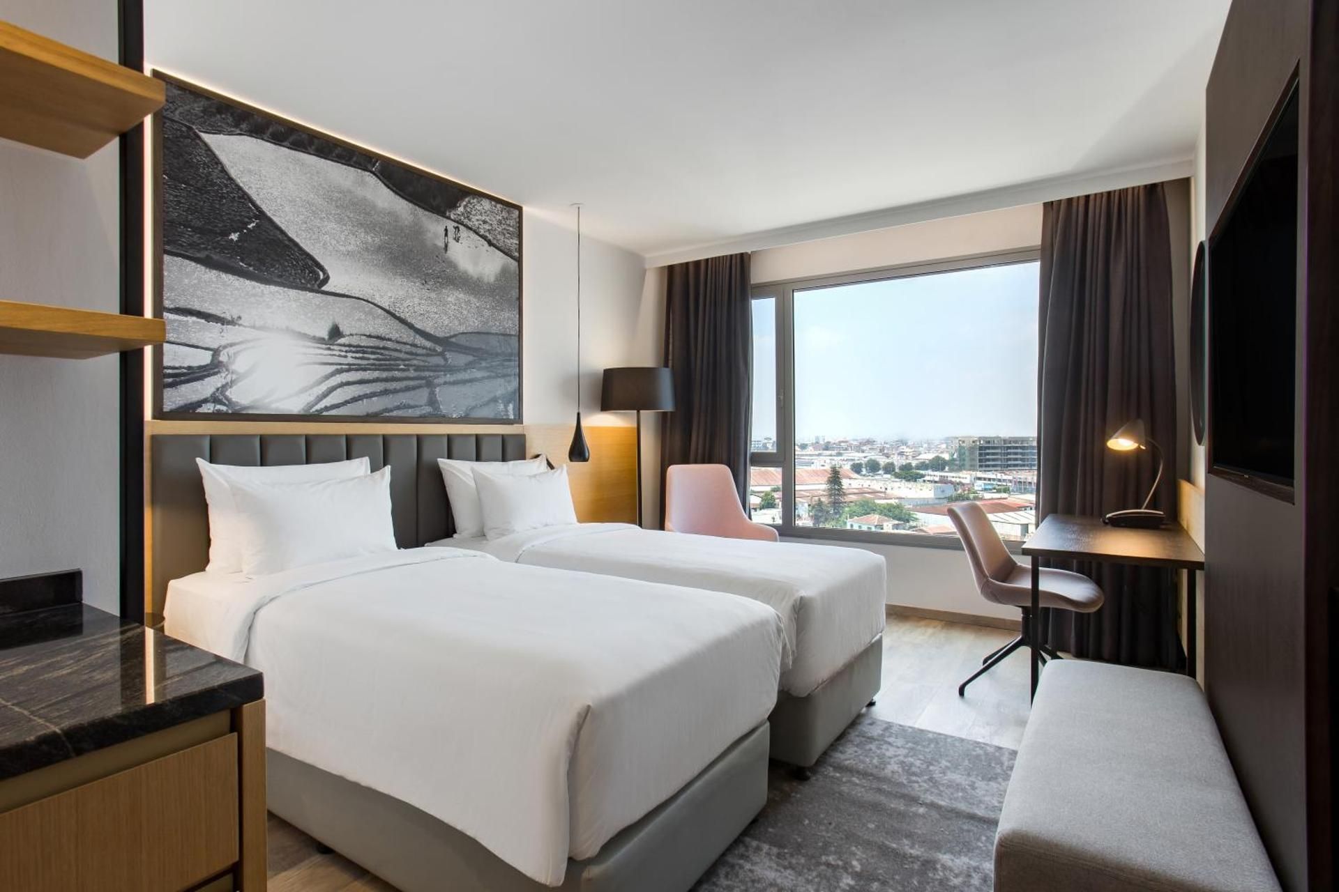 Radisson Blu Hotel Antananarivo Waterfront Standard Room 2