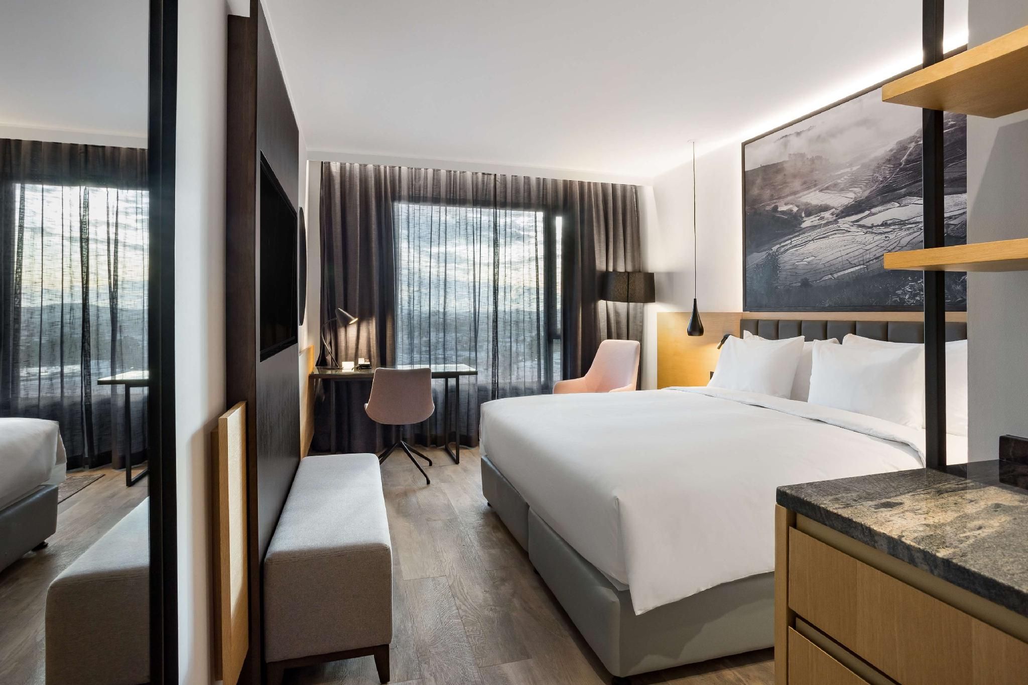 Radisson Blu Hotel Antananarivo Waterfront Standard Room