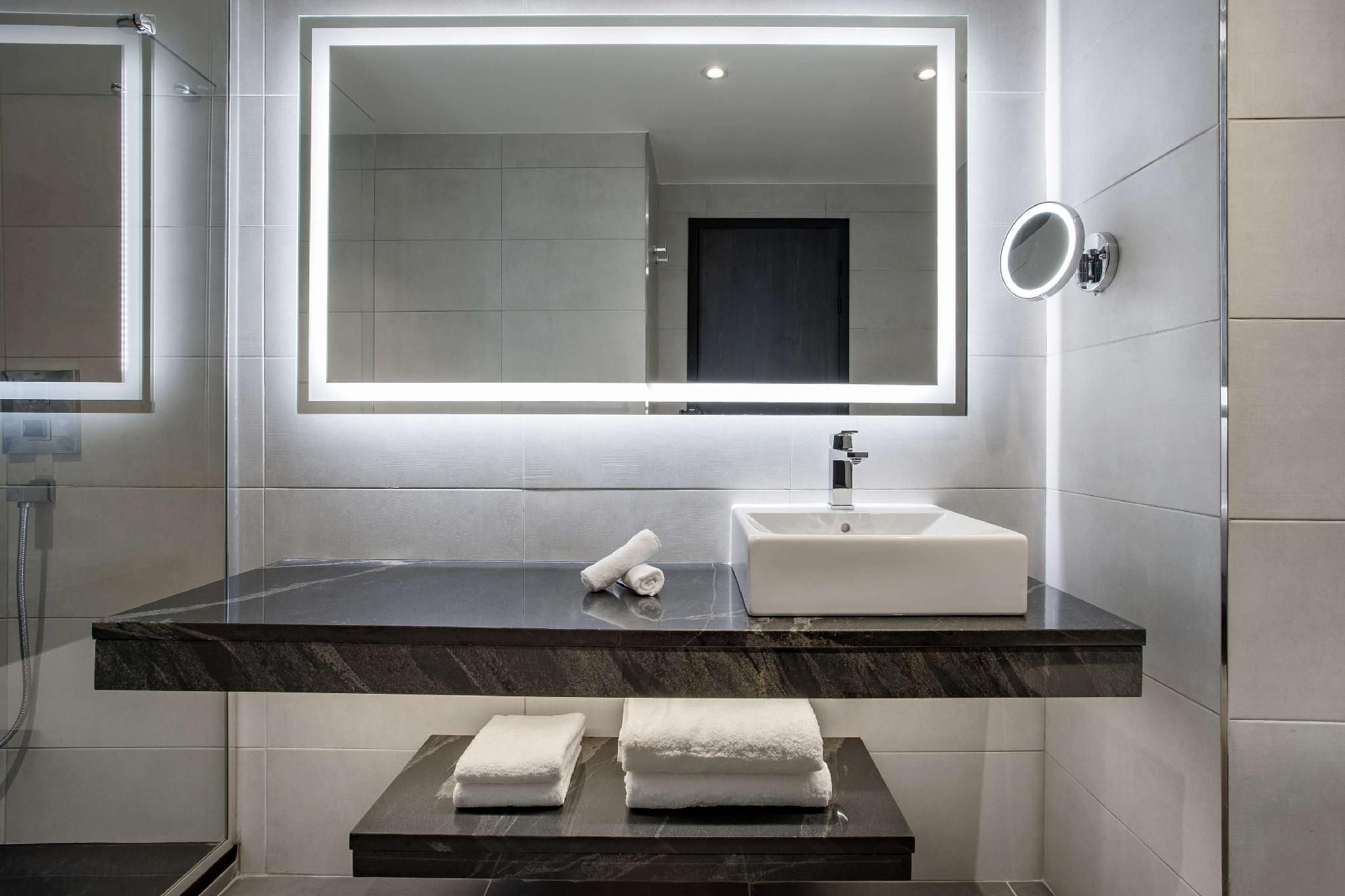 Radisson Blu Hotel Antananarivo Waterfront Junior Suite 2