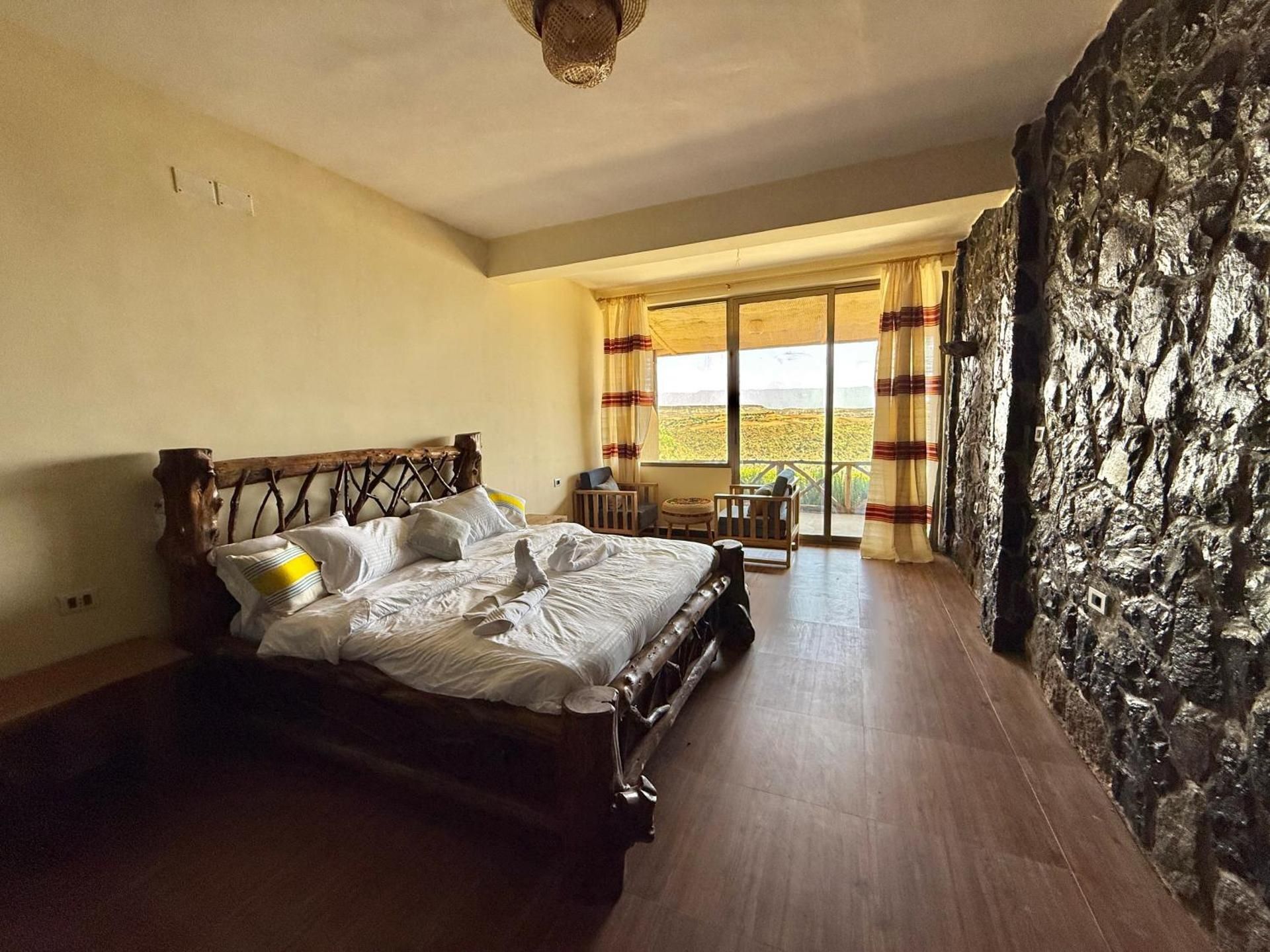 Suite with Mountain View
