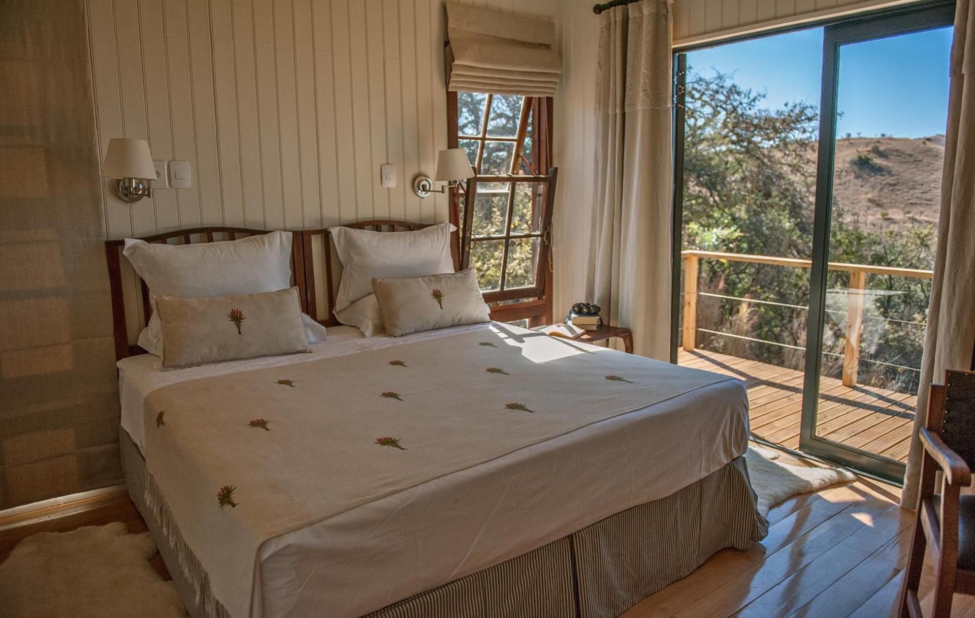 Two-Bedroom Villa with Private Pool - Churchills Family Cottage