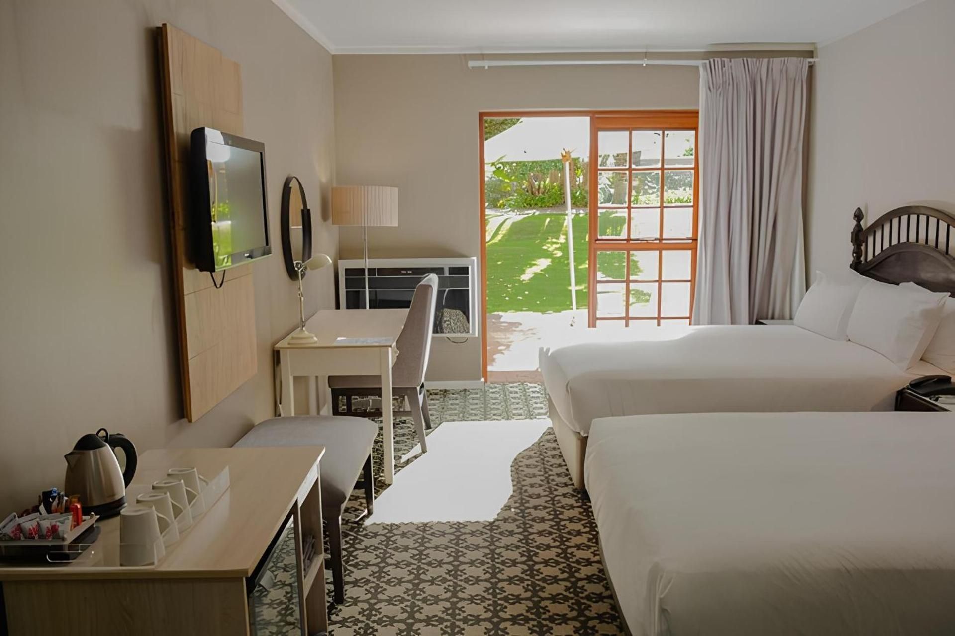 Superior Double or Twin Room with Pool View
