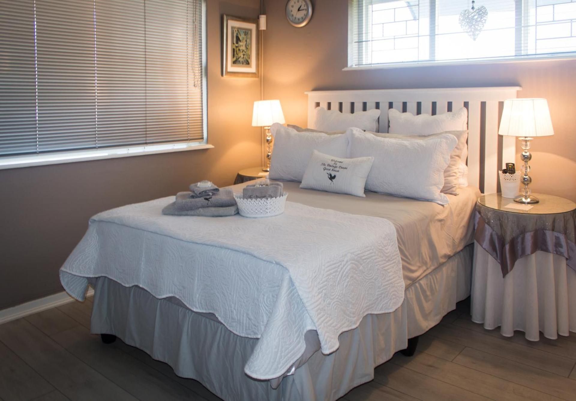 Double Room with Shared Bathroom