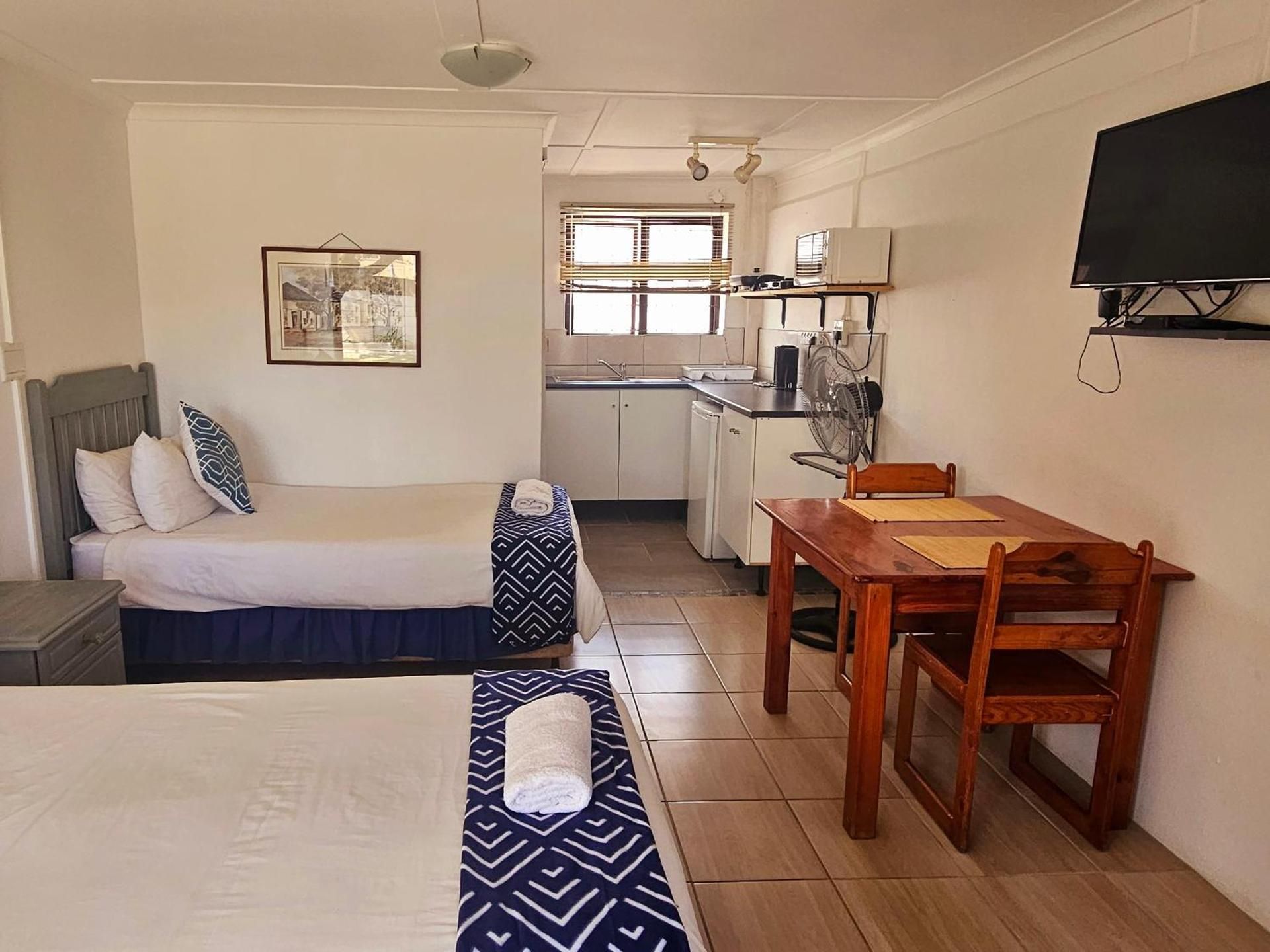 Kelkiewyn Guesthouse Caledon Standard Suite 3