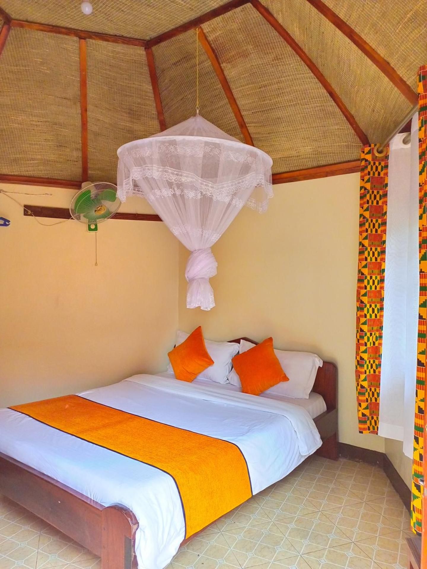 New Court View Hotel Budget Double Room