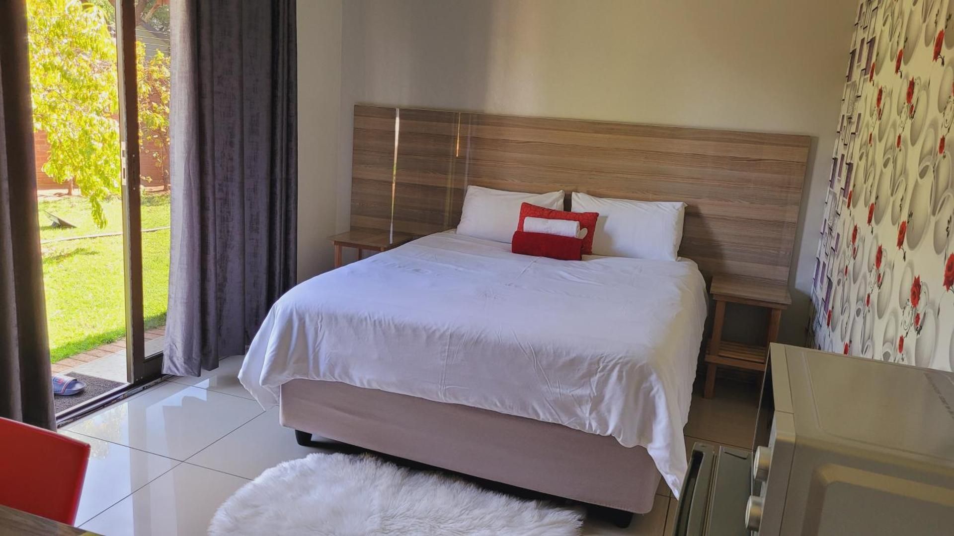 Queen Room