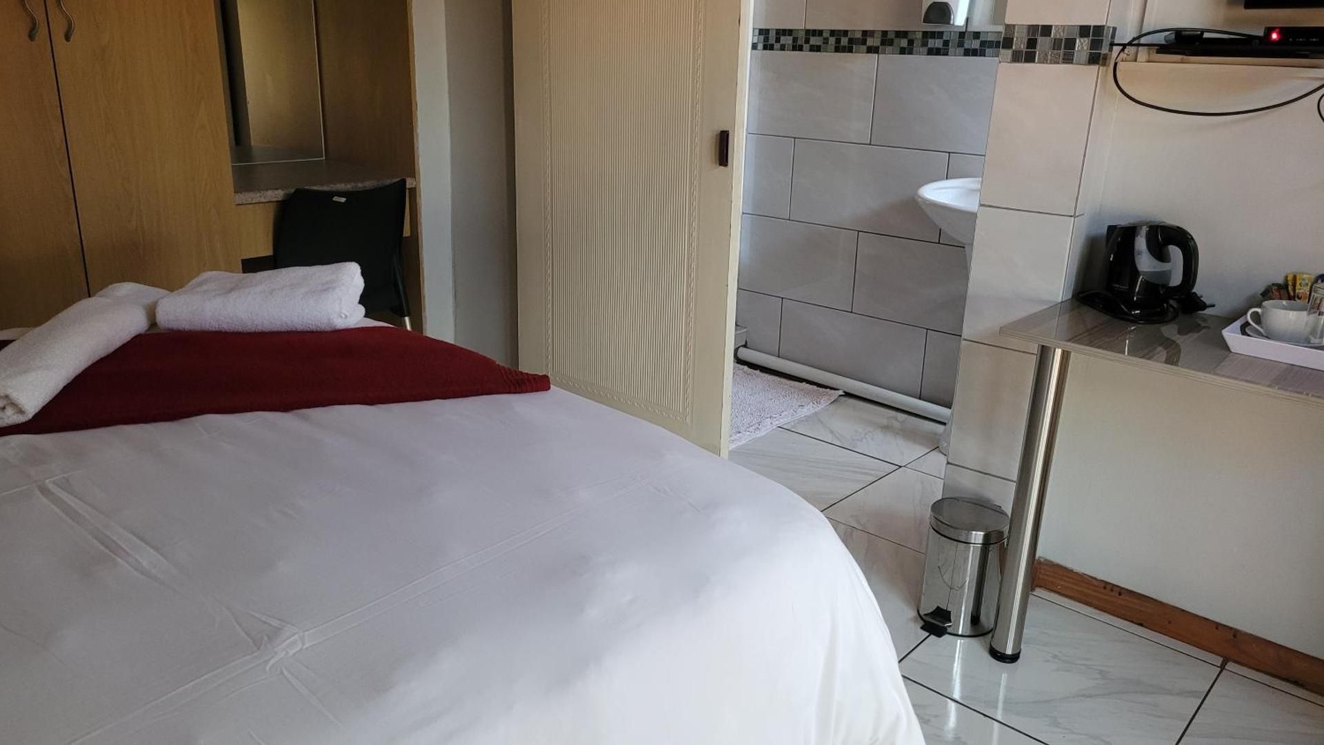 Budget Single Room
