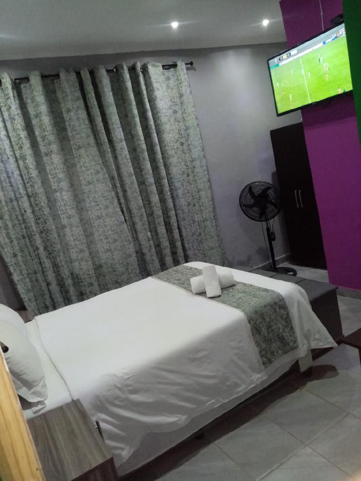 DE ELLA'S BOUTIQUE LODGE Standard Room 2