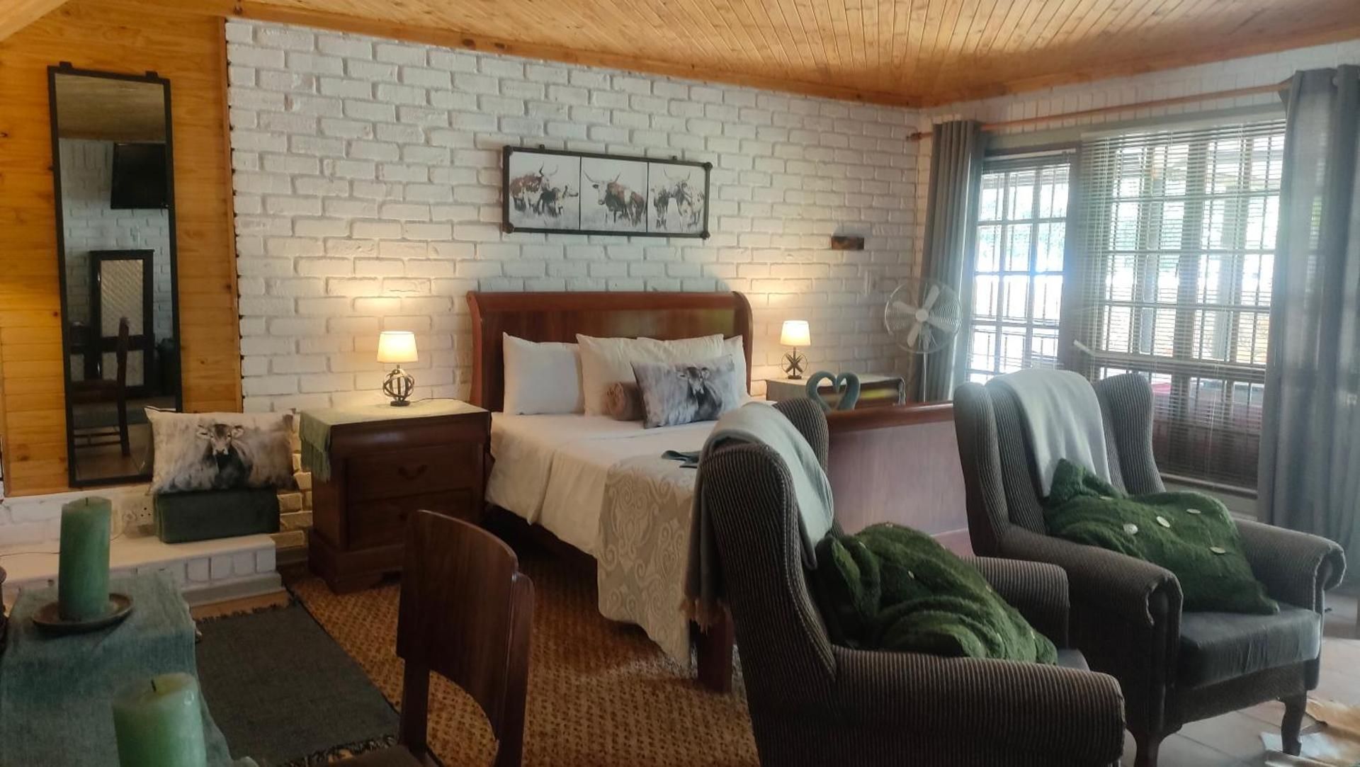 Queen Room