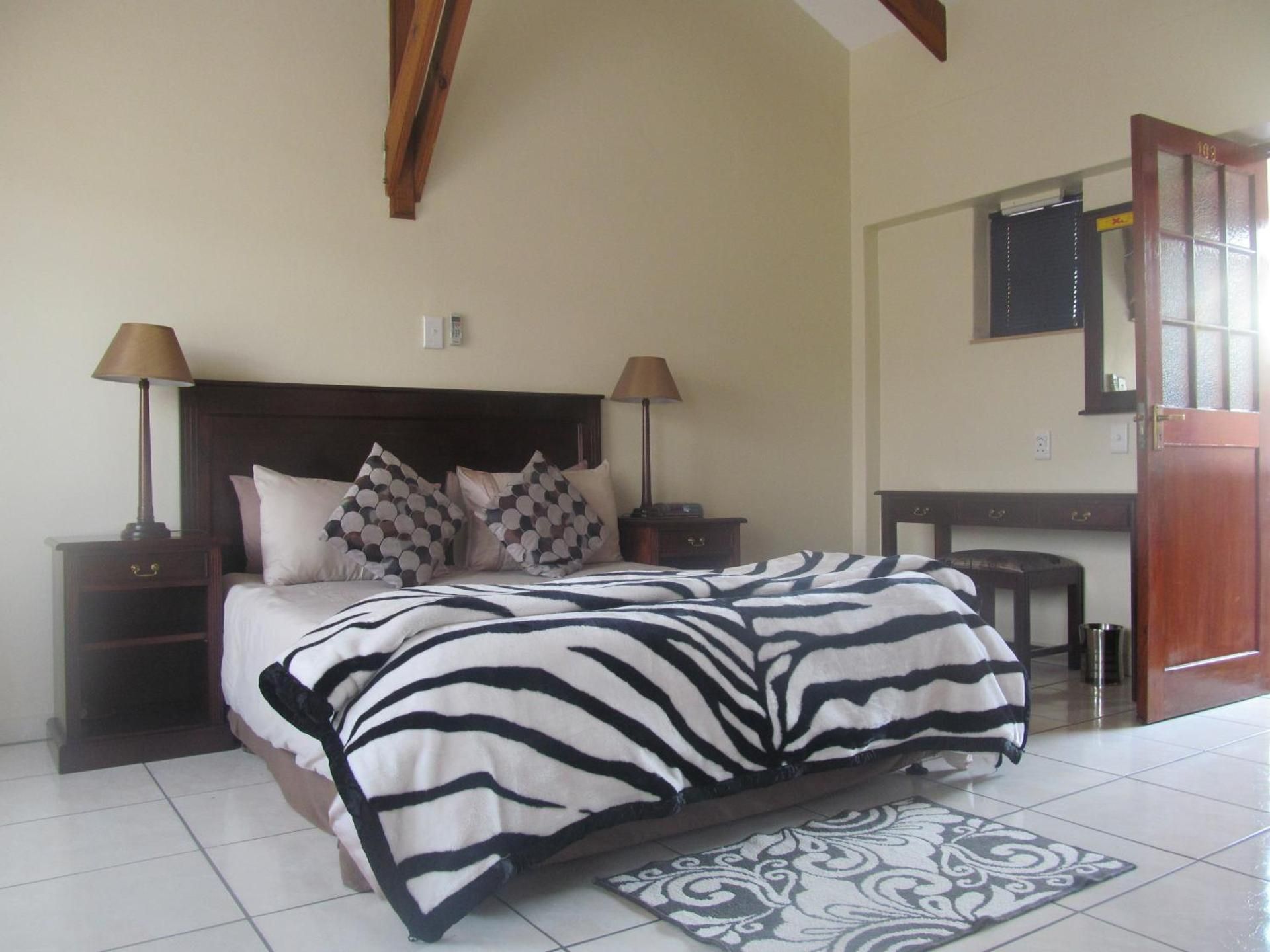 Double Room with Mountain View
