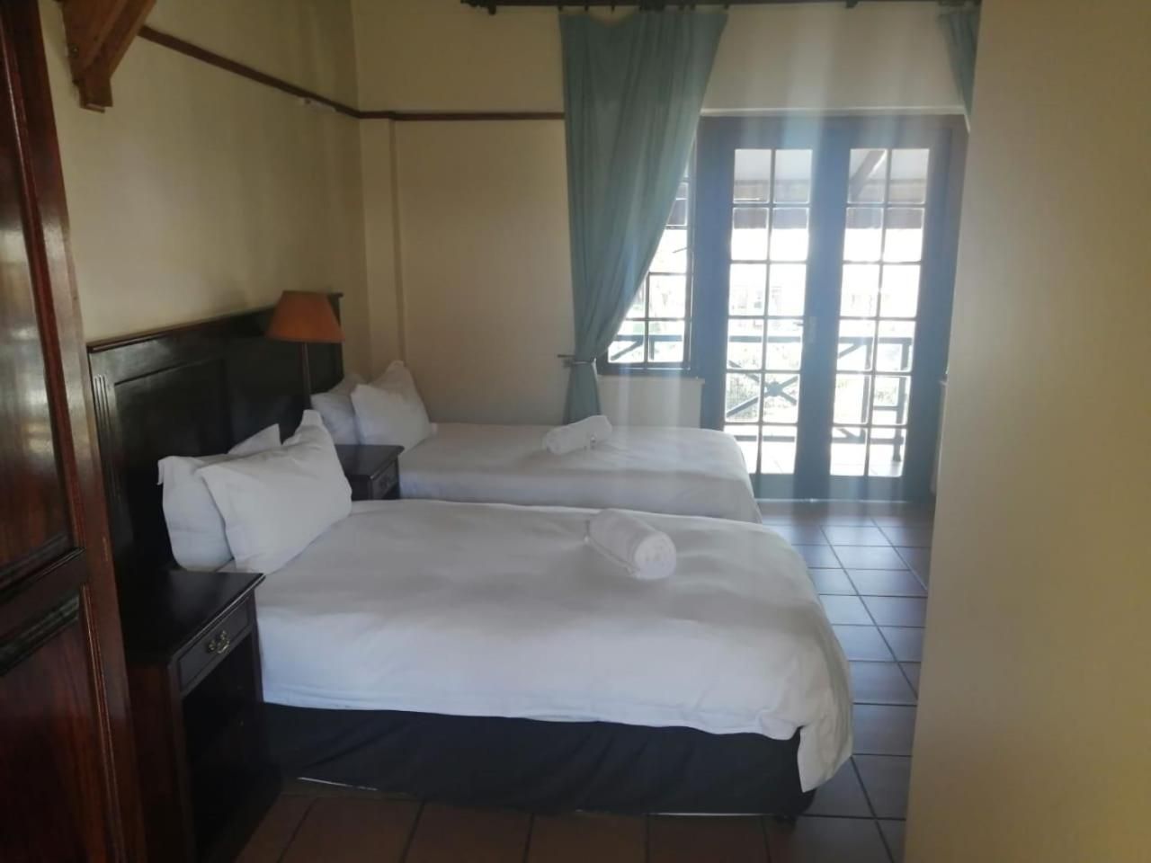 Twin Suite