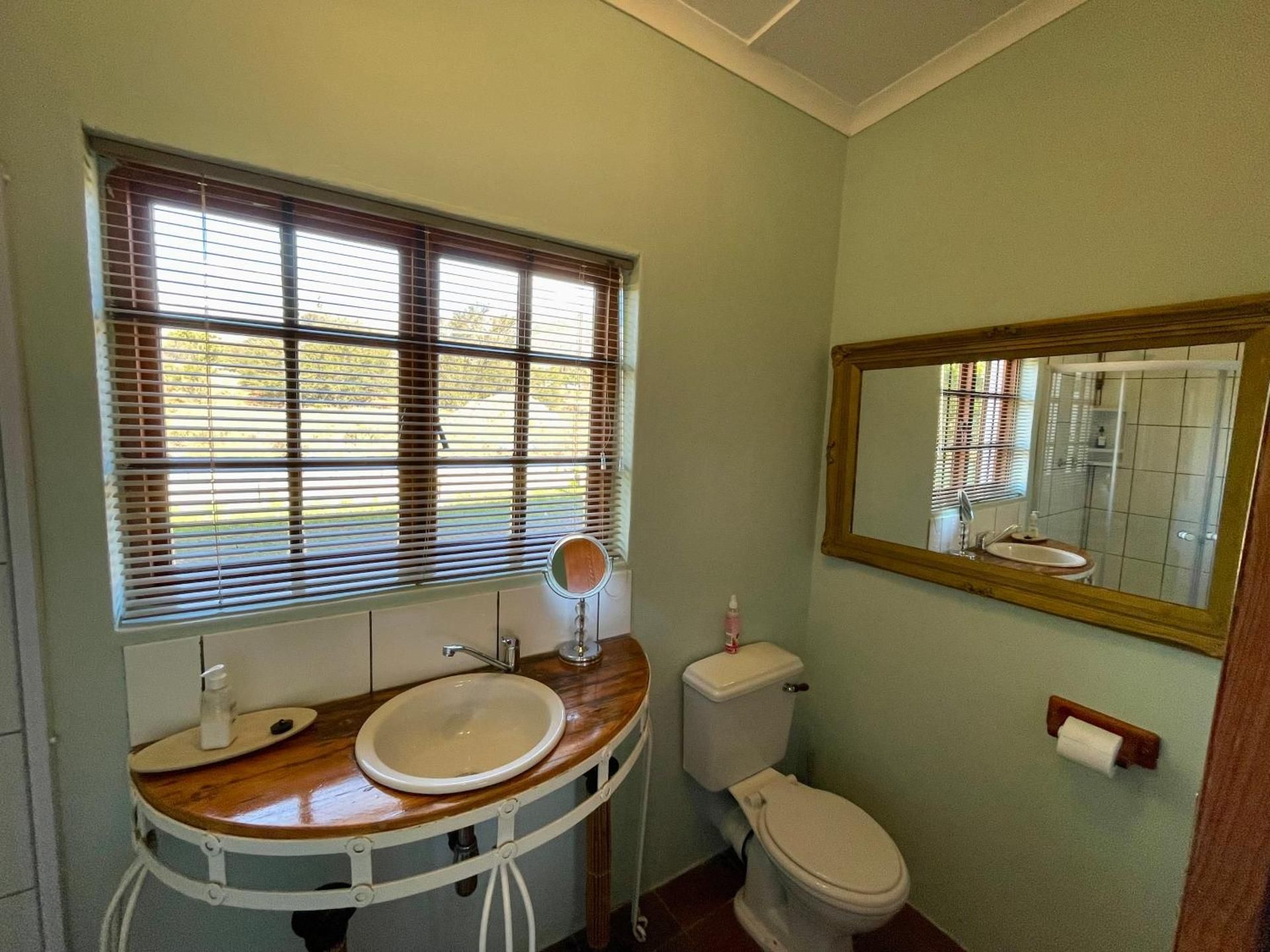Ansie Cottage with Garden View
