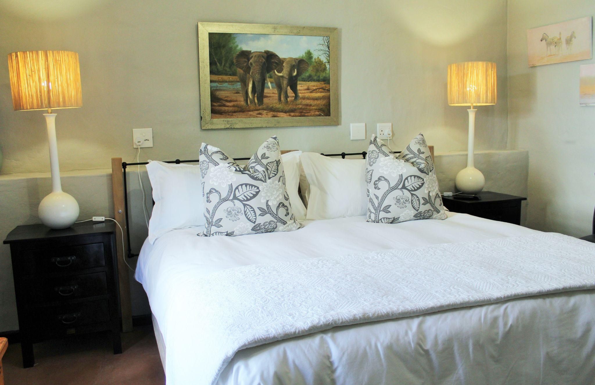 King Room with Courtyard View