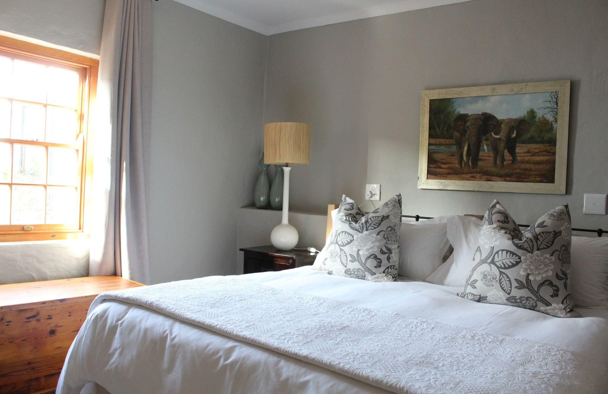 King Room with Courtyard View