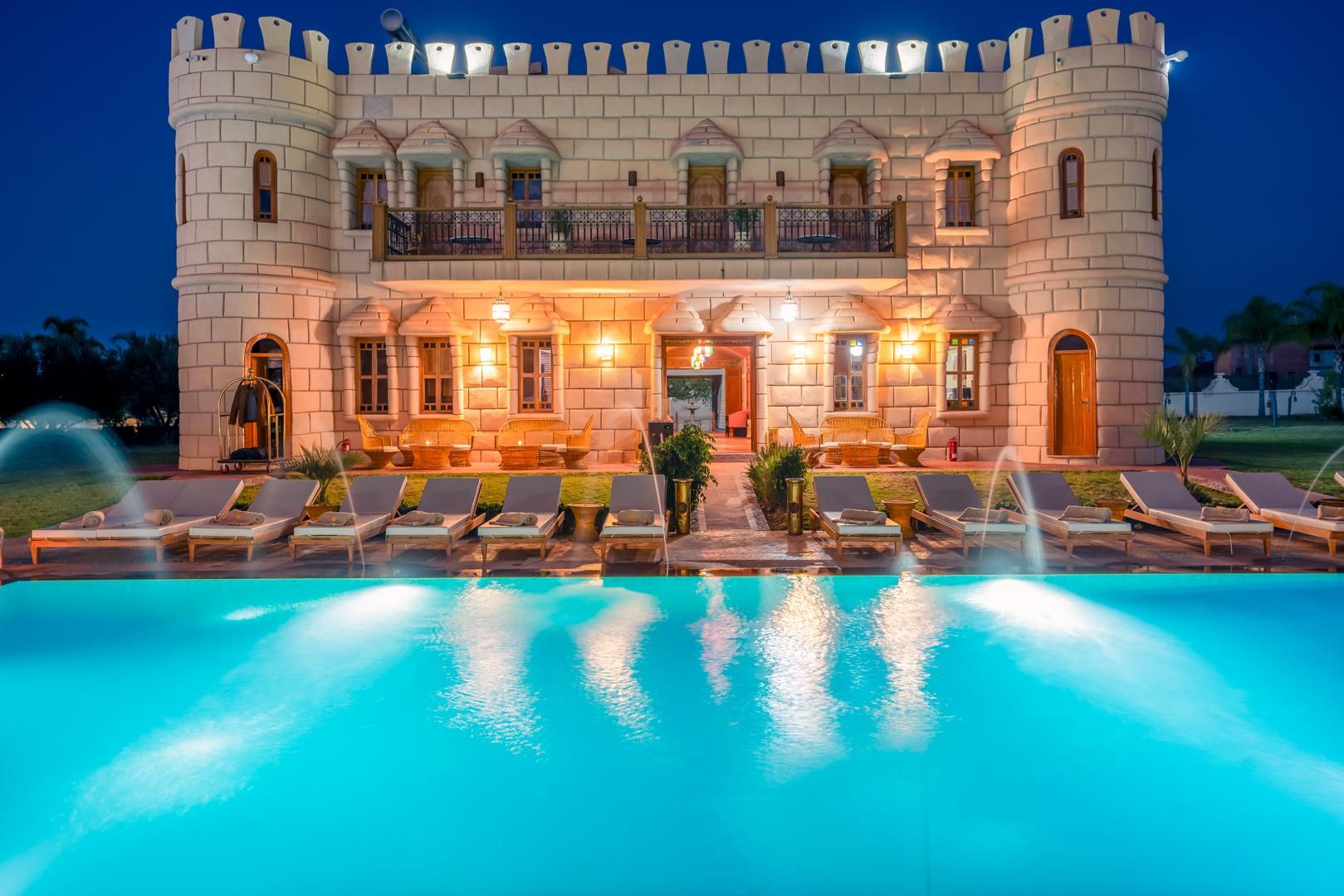 7f7b4700cfb8458e1a292ec12890ebc9