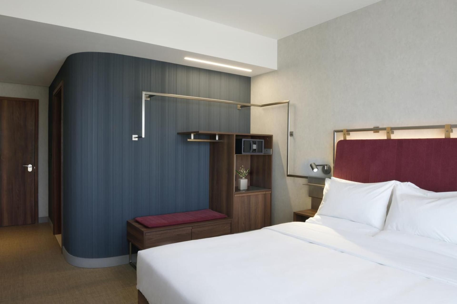 Novotel Lubumbashi Executive Room with 1 Queen Size Bed and Sofa