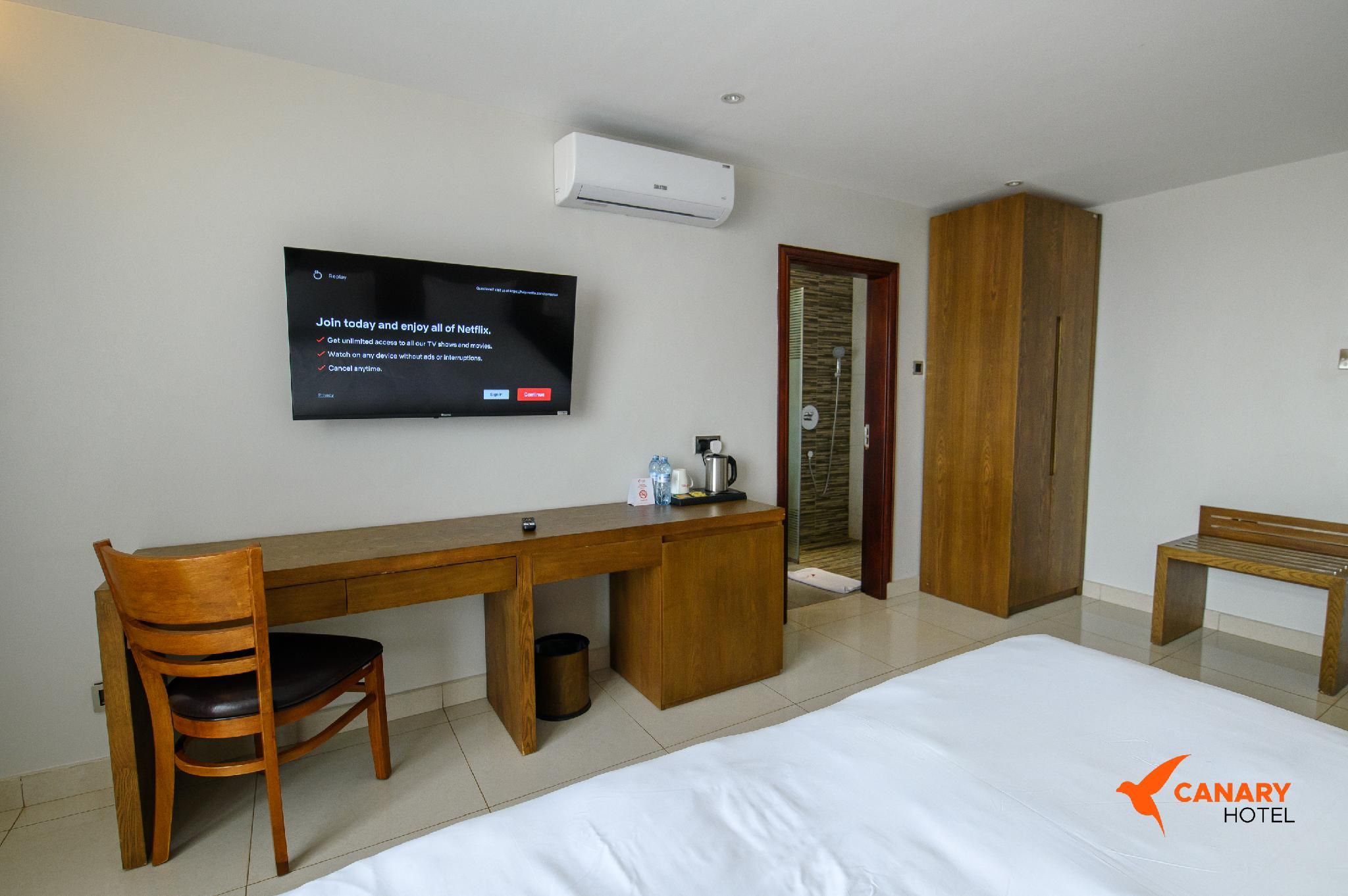 Canary Hotel Kampala Deluxe King Room 2