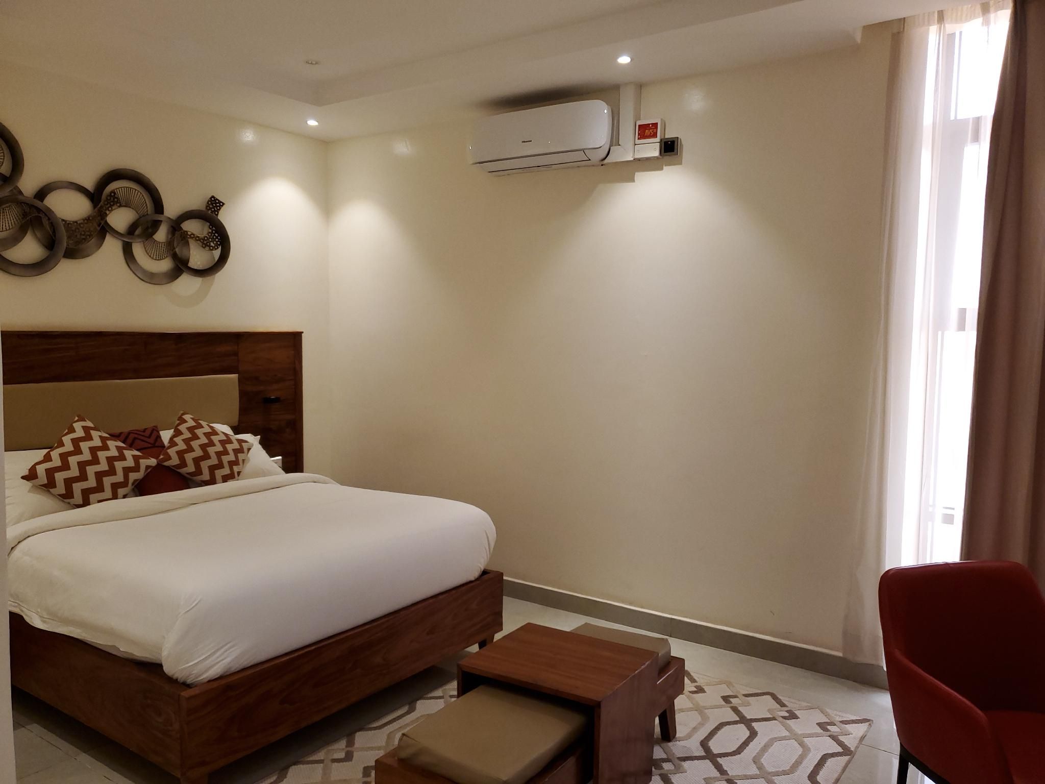 Diamond Suite