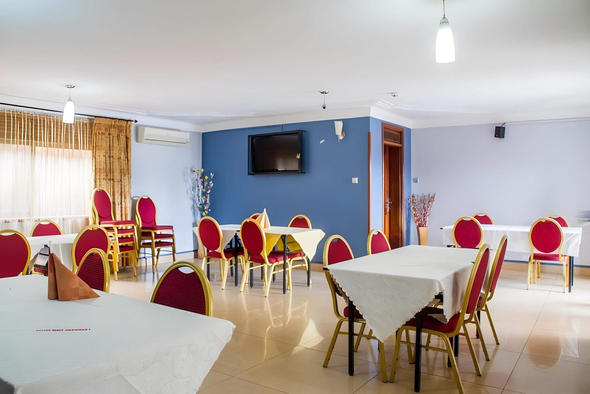 restaurant (private room)